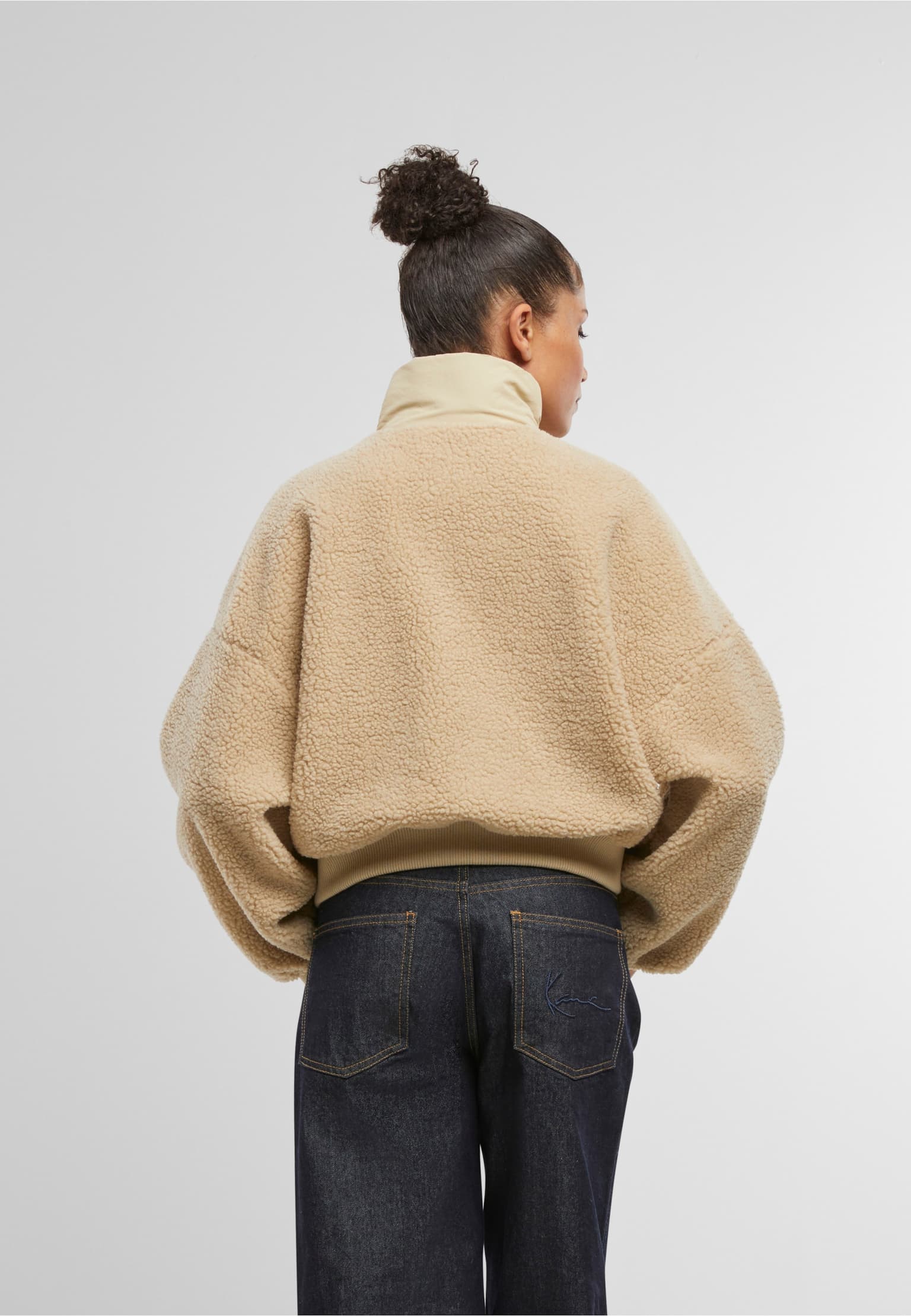 Karl Kani OG Crop Teddy Bomber Jacket – Bild 2