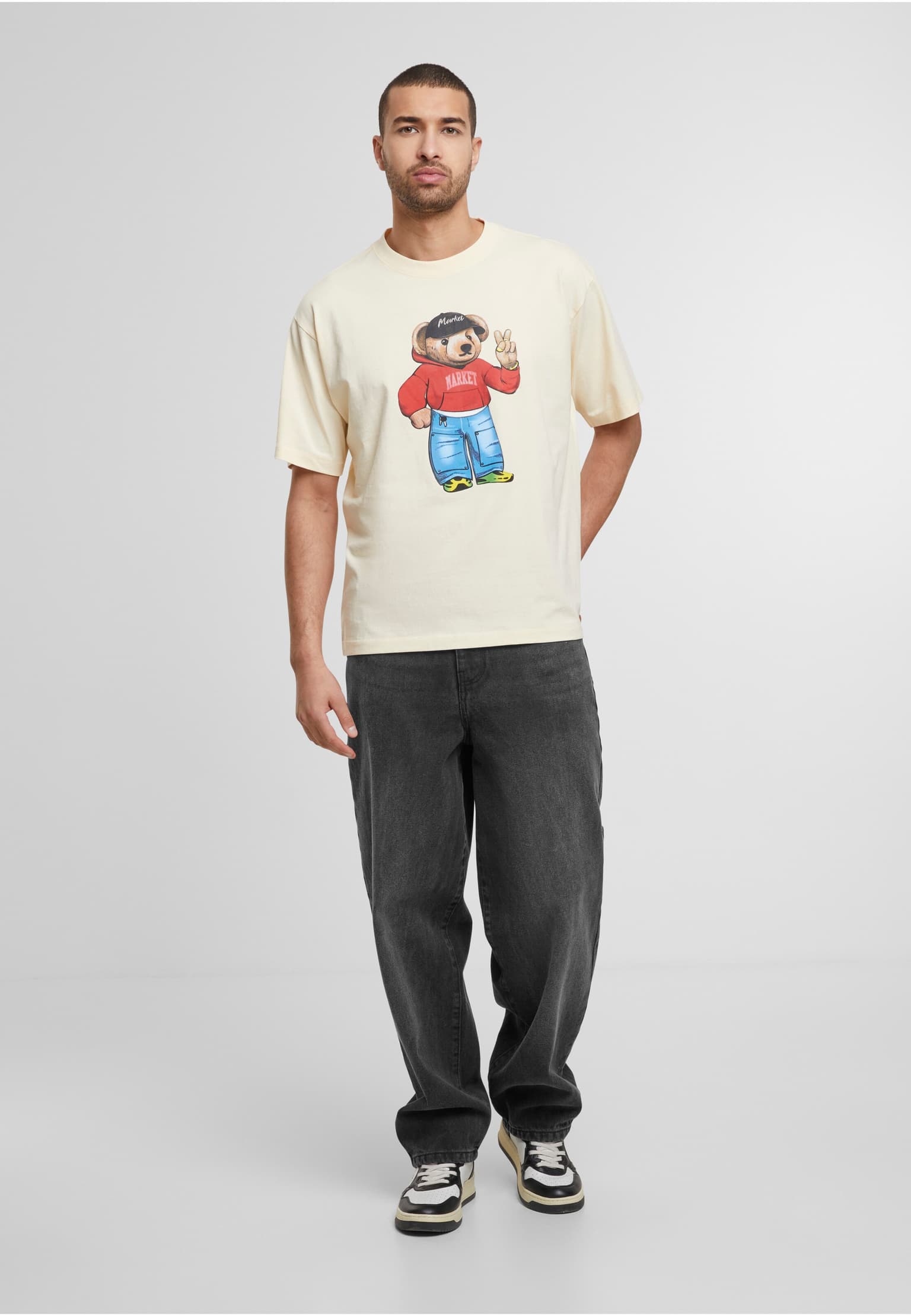 Market Studios FIT CHECK BEAR T-SHIRT – Bild 3