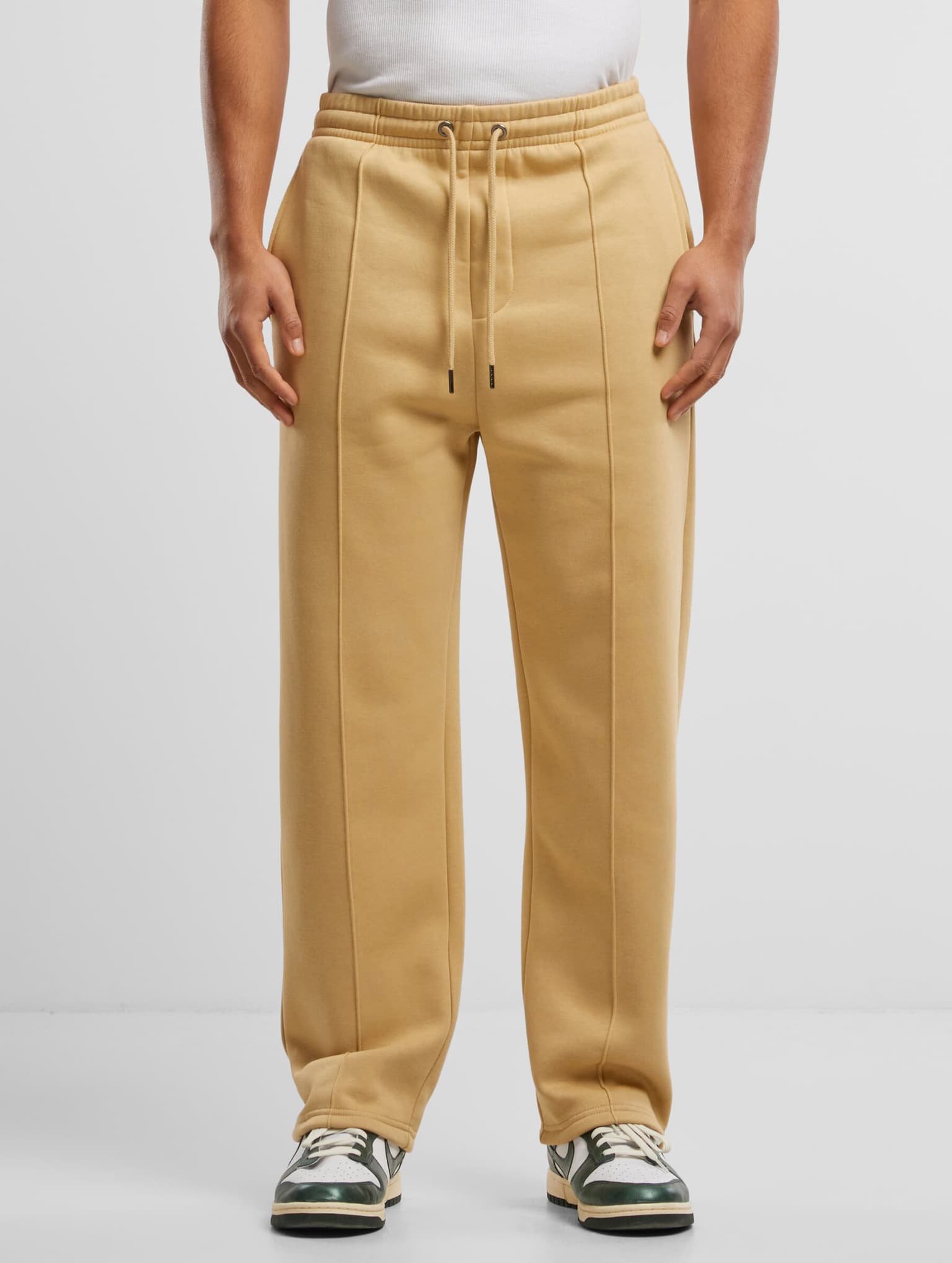 Urban Classics Fluffy Pintuck Trackpants – Bild 3