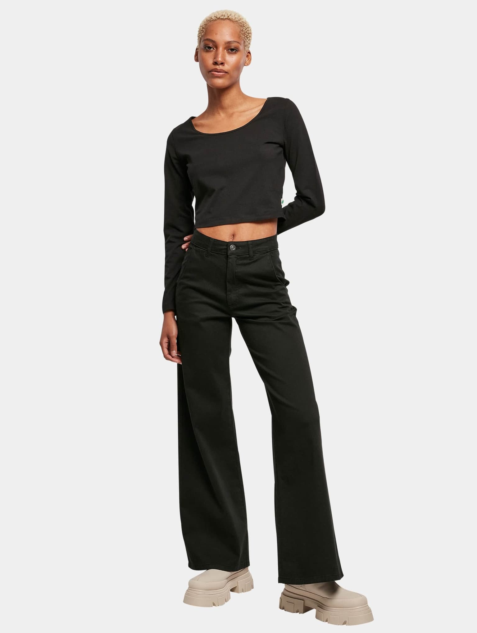 Urban Classics Ladies Essentials Wide Neck Cropped Longsleeve – Bild 4
