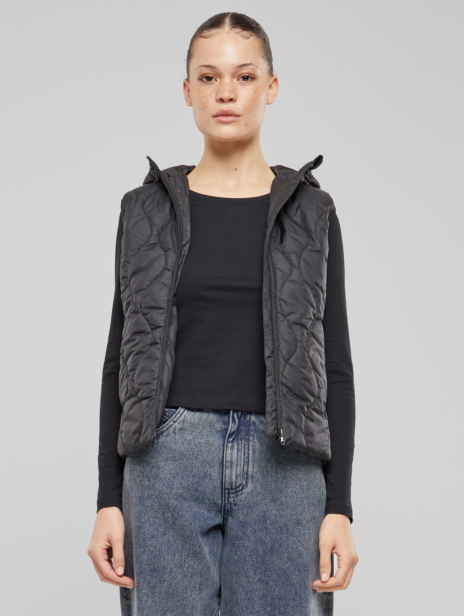 Urban Classics Ladies Super Light Puffer Weste – Bild 3