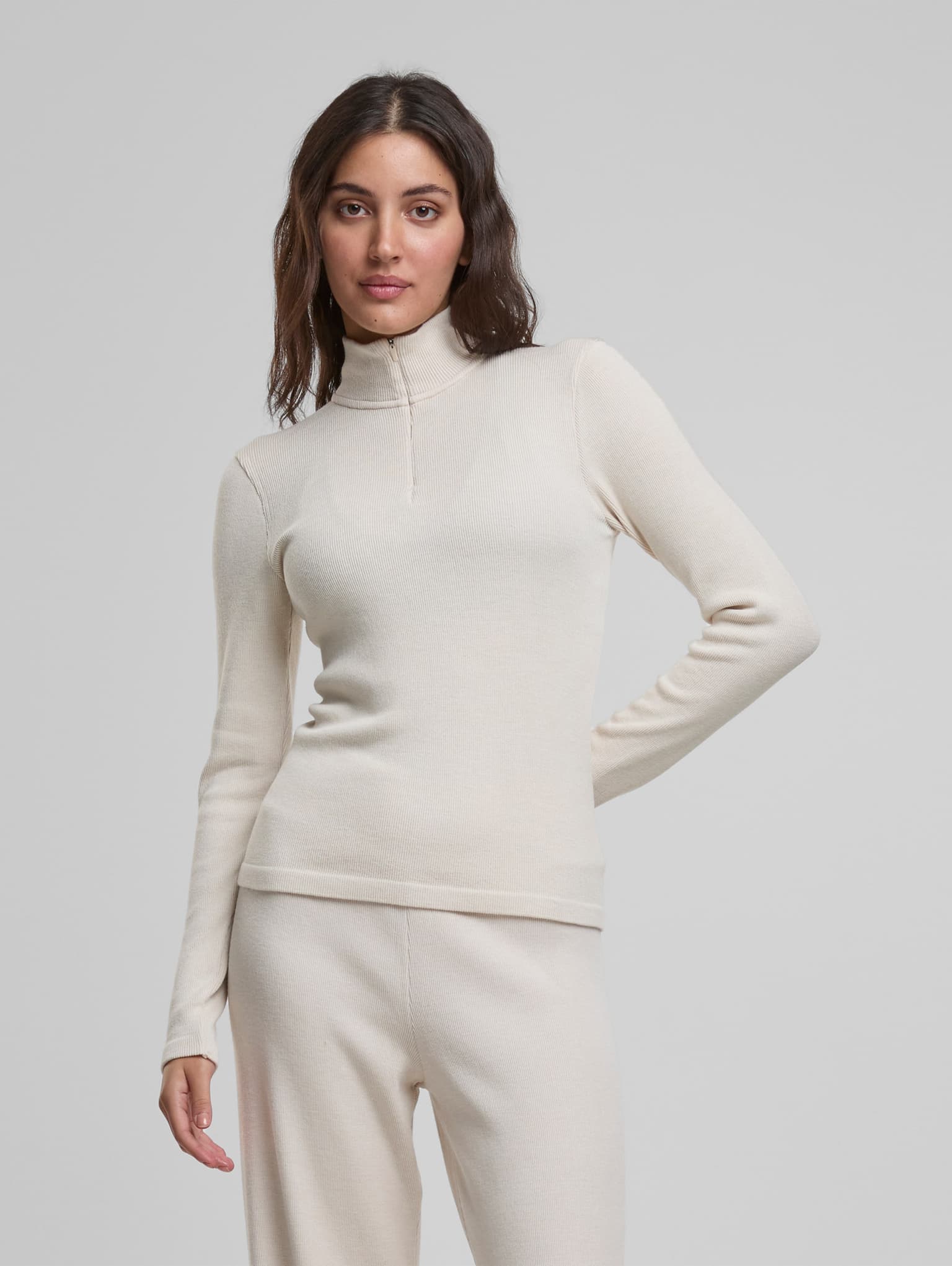 AMN-244-TOP-23100180-091 AIMN Ribbed Wool Half Zip