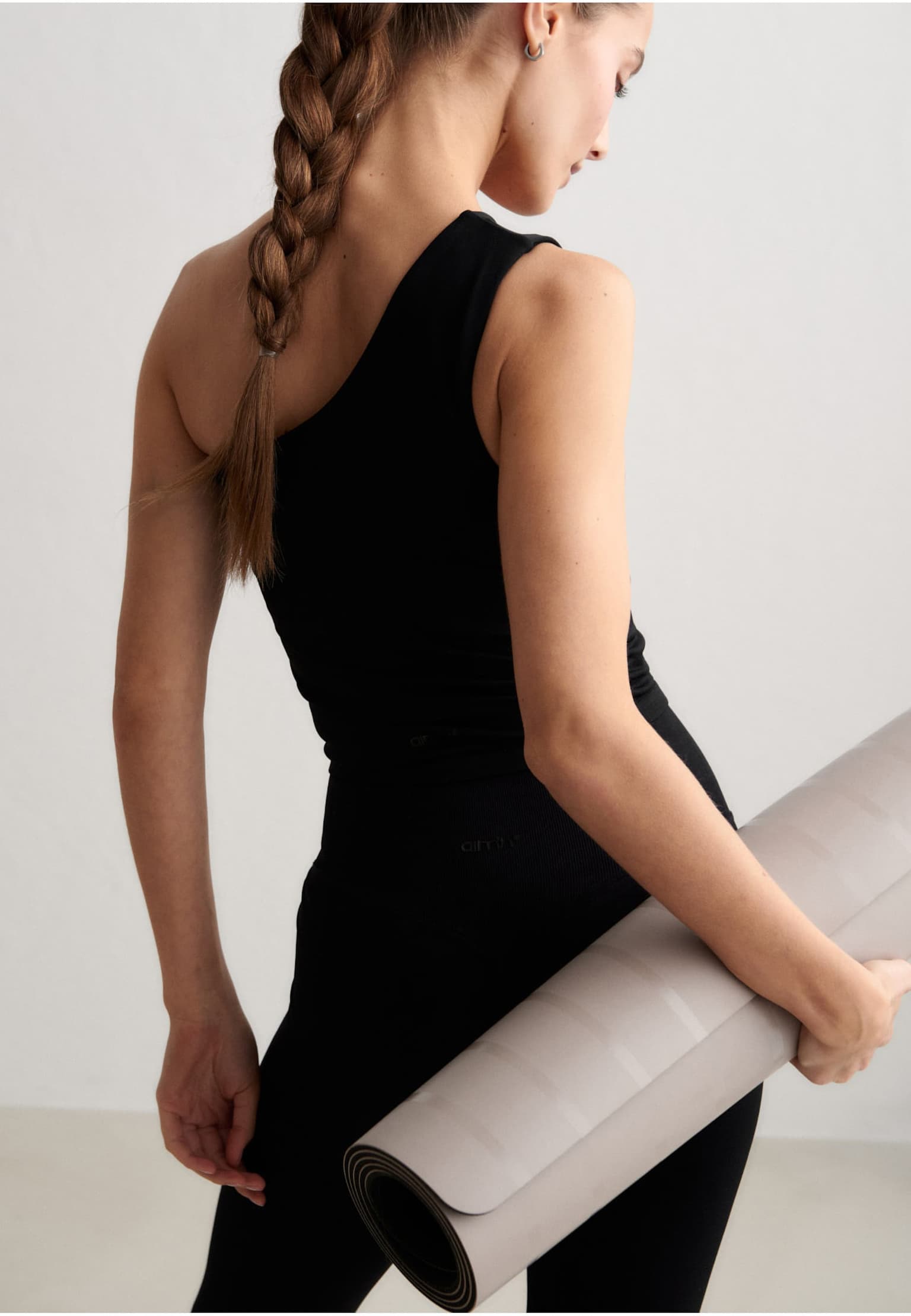aimn Shape Seamless One Shoulder Bralette – Bild 2