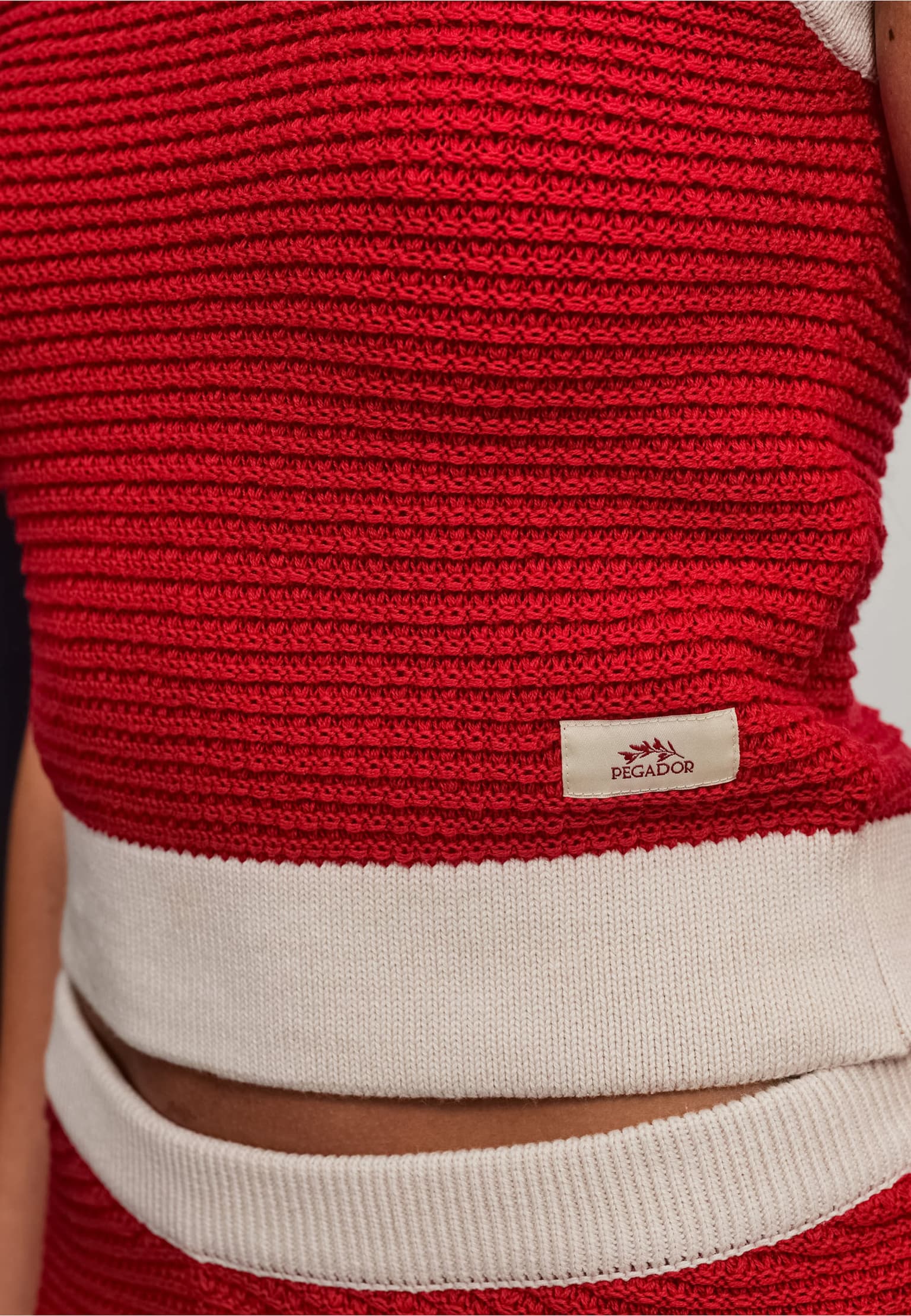 PEGADOR Parma Knit Top – Bild 3