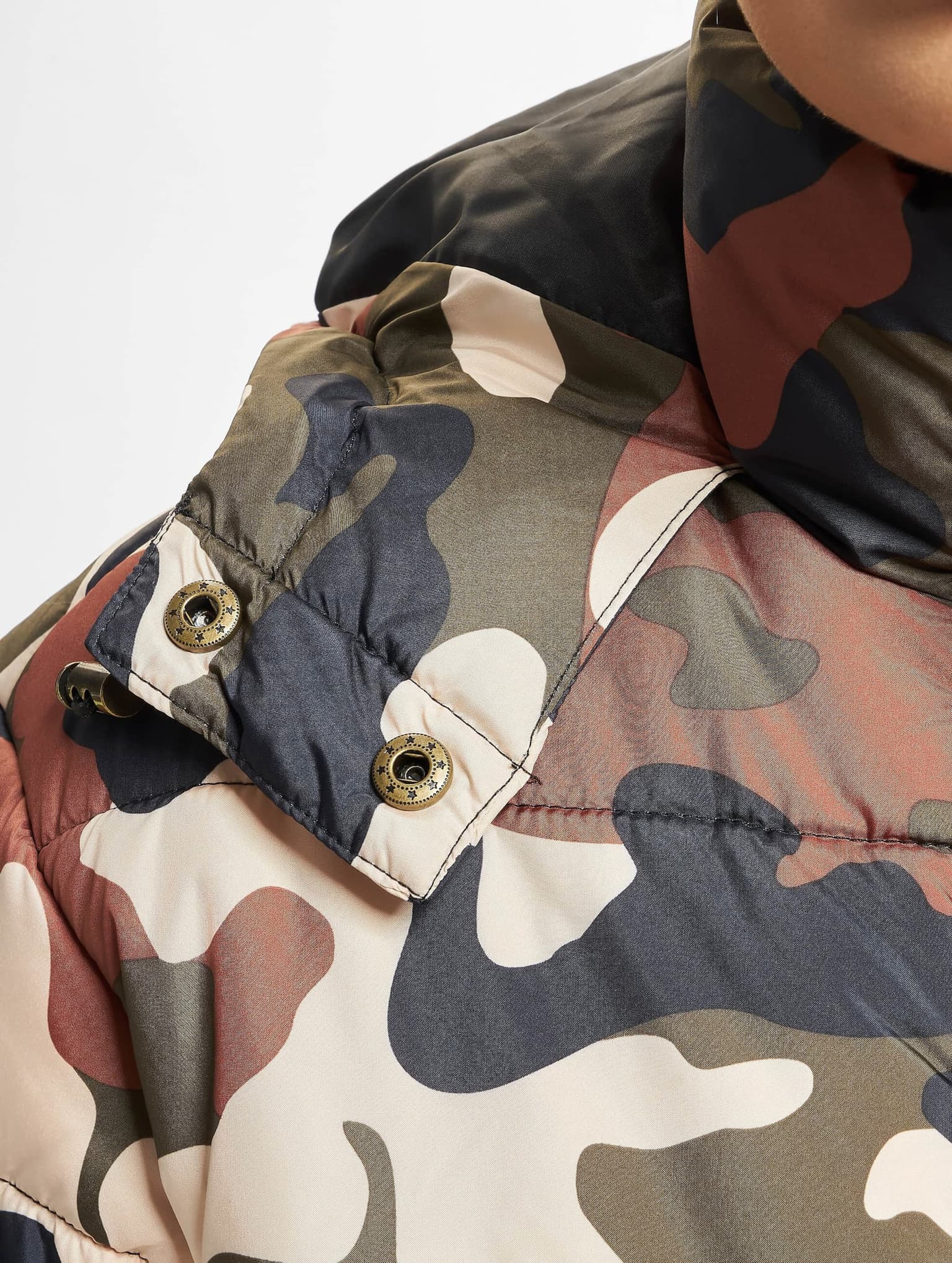 Urban Classics Ladies Boyfriend Camo Puffer Jacket – Bild 4