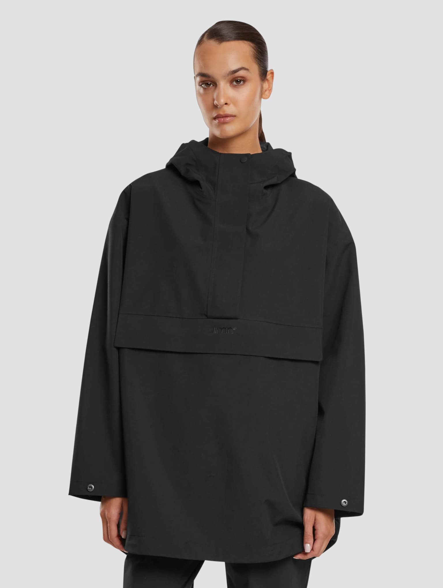 AMN-243-OTW-21050034-010 AIMN Oversized Anorak
