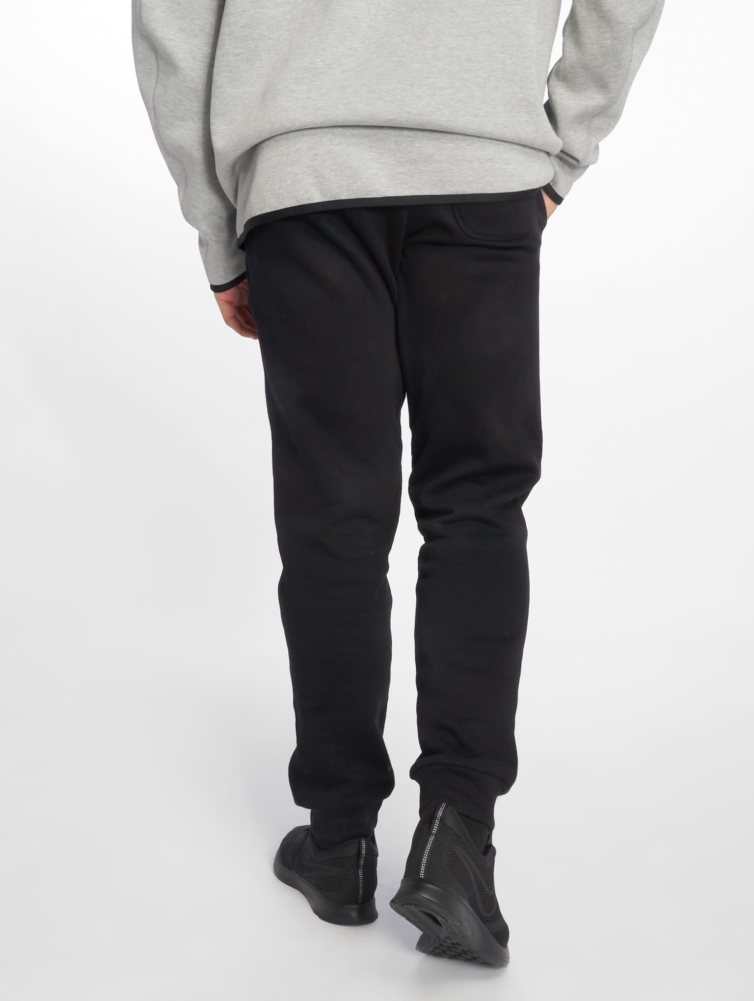 Urban Classics Basic Sweatpants – Bild 2