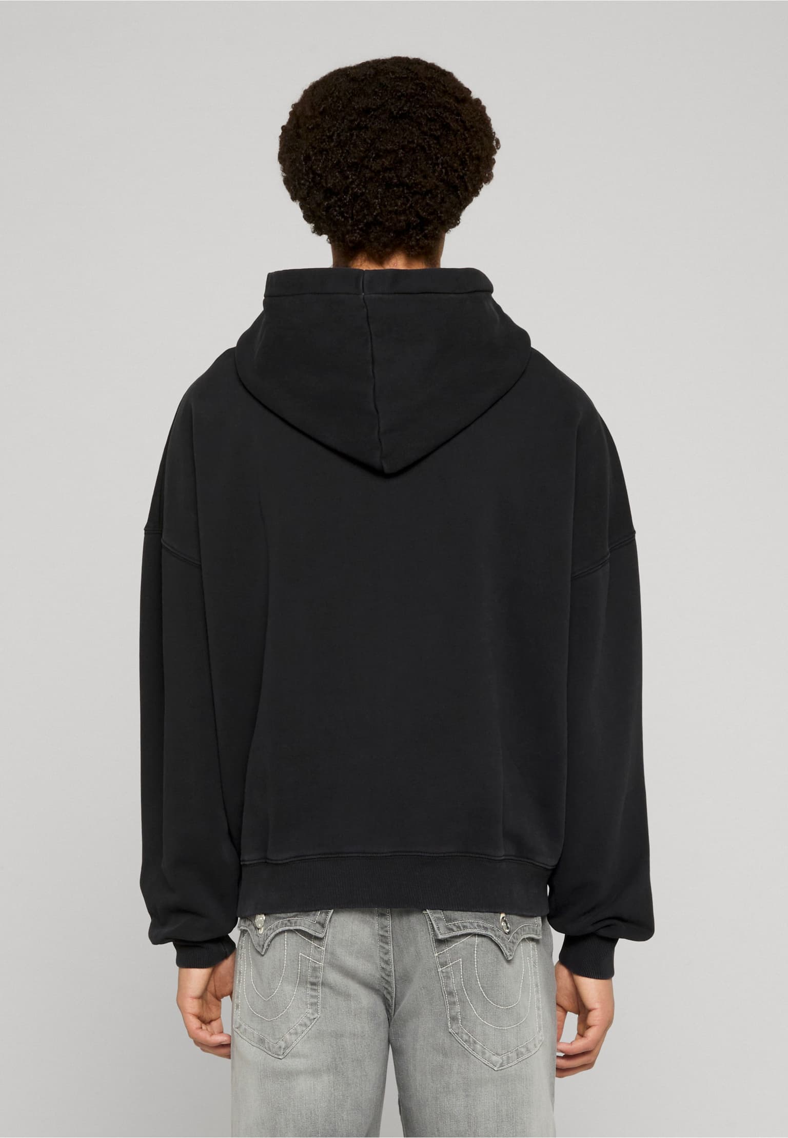 PEGADOR Logo Boxy Hoodie – Bild 2