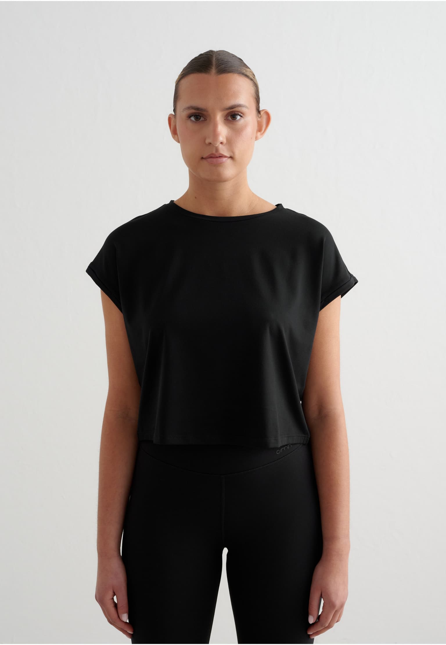 aimn Soft Basic Roll Sleeve Top