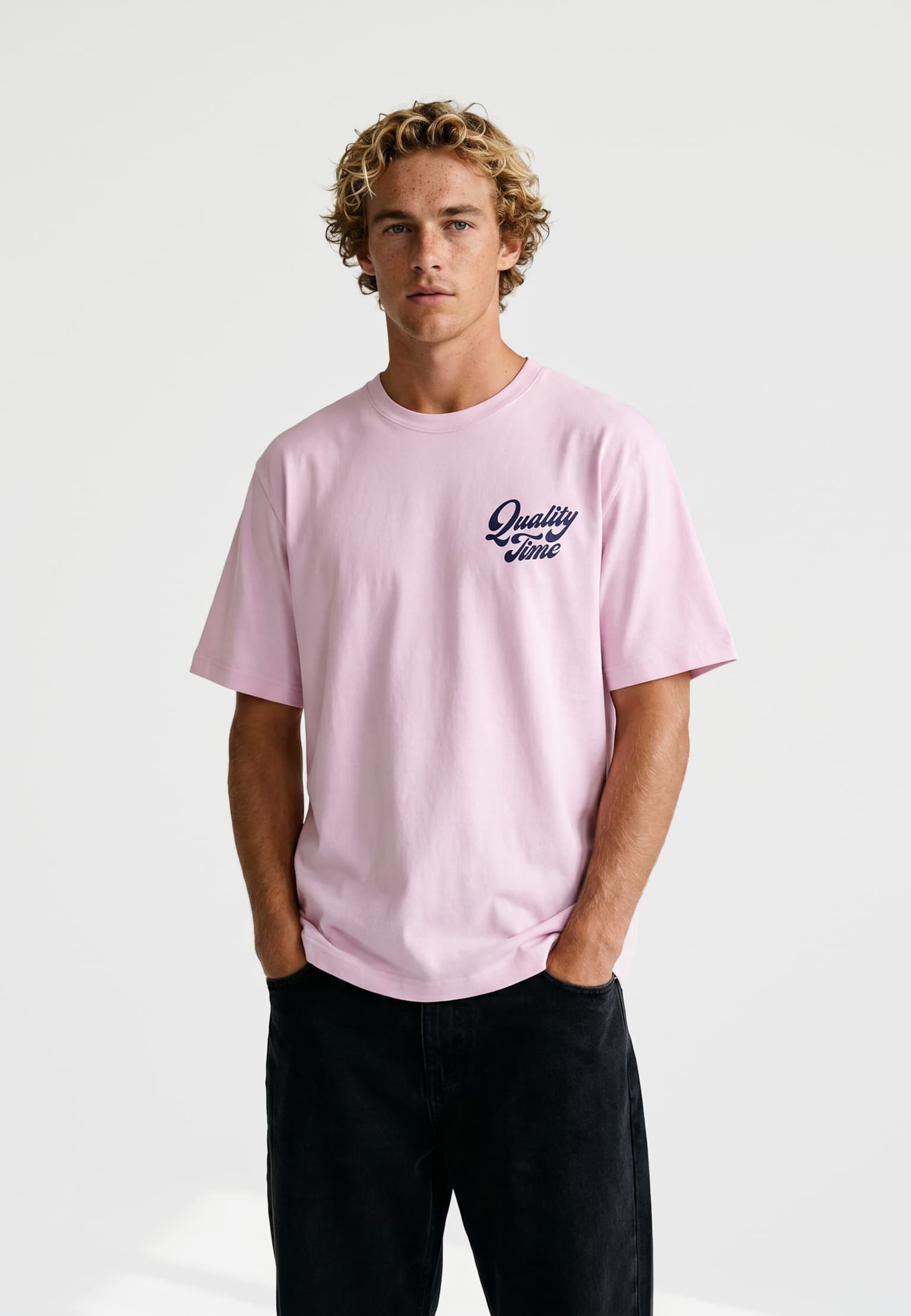 On Vacation Quality Time T-Shirt – Bild 2