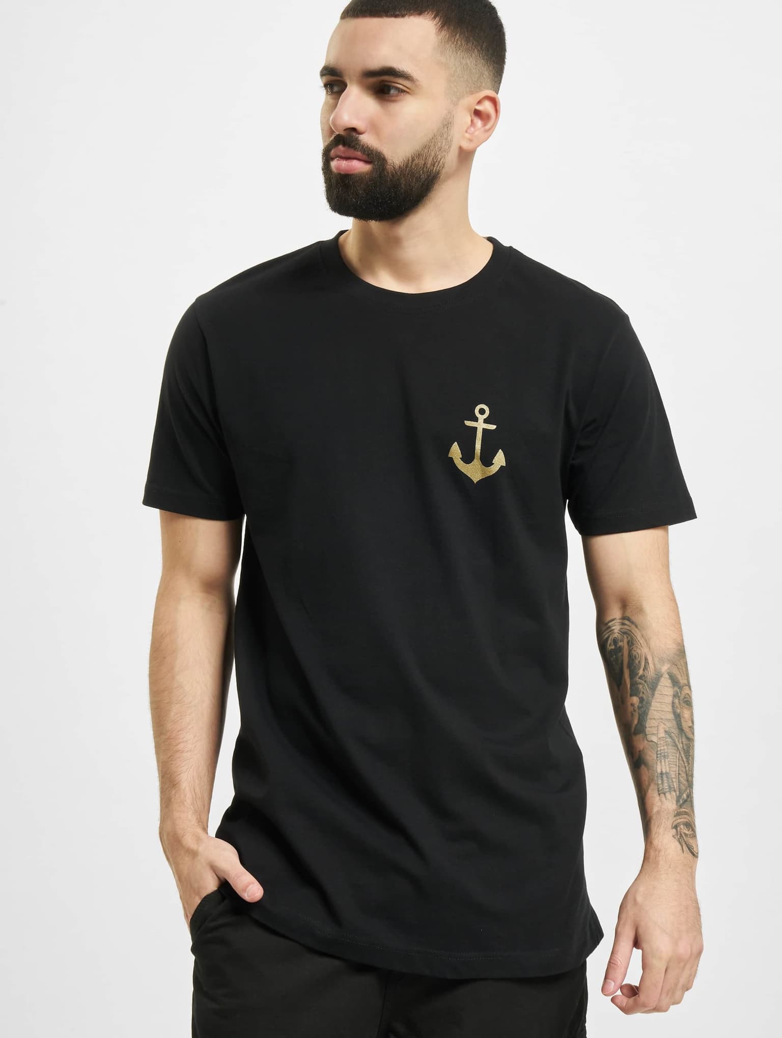 Mister Tee Captain