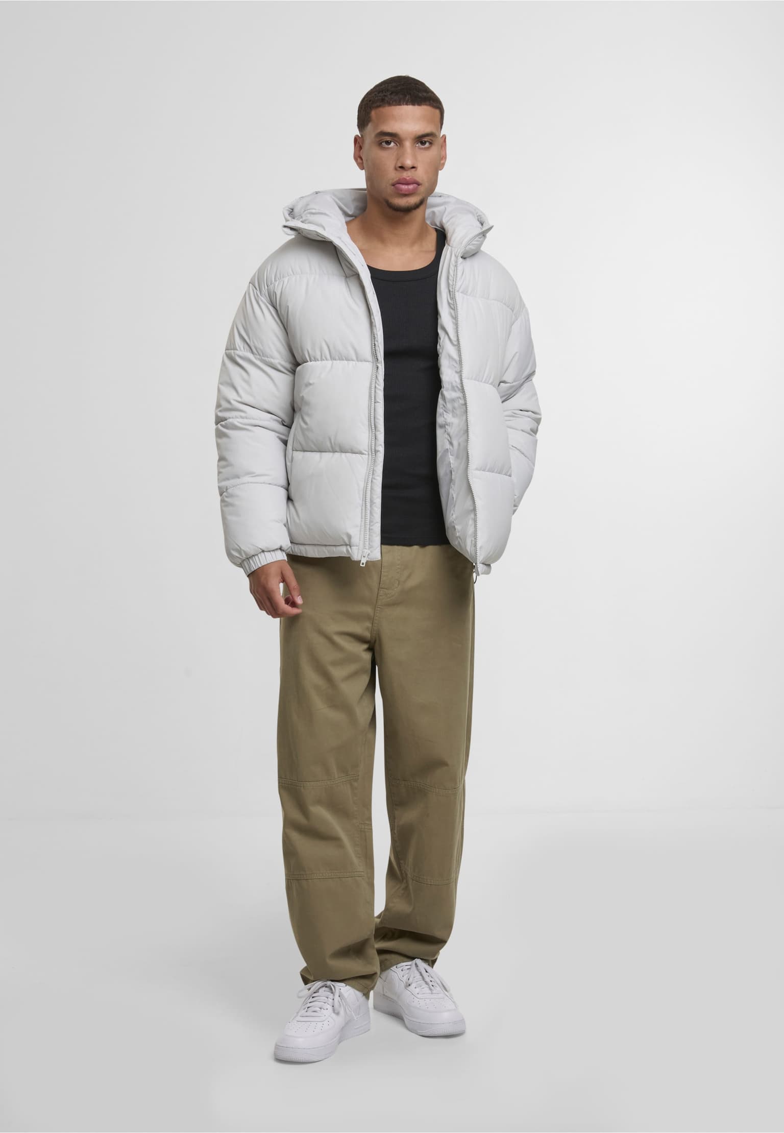 Urban Classics Basic Puffer Jacket With Hood – Bild 3