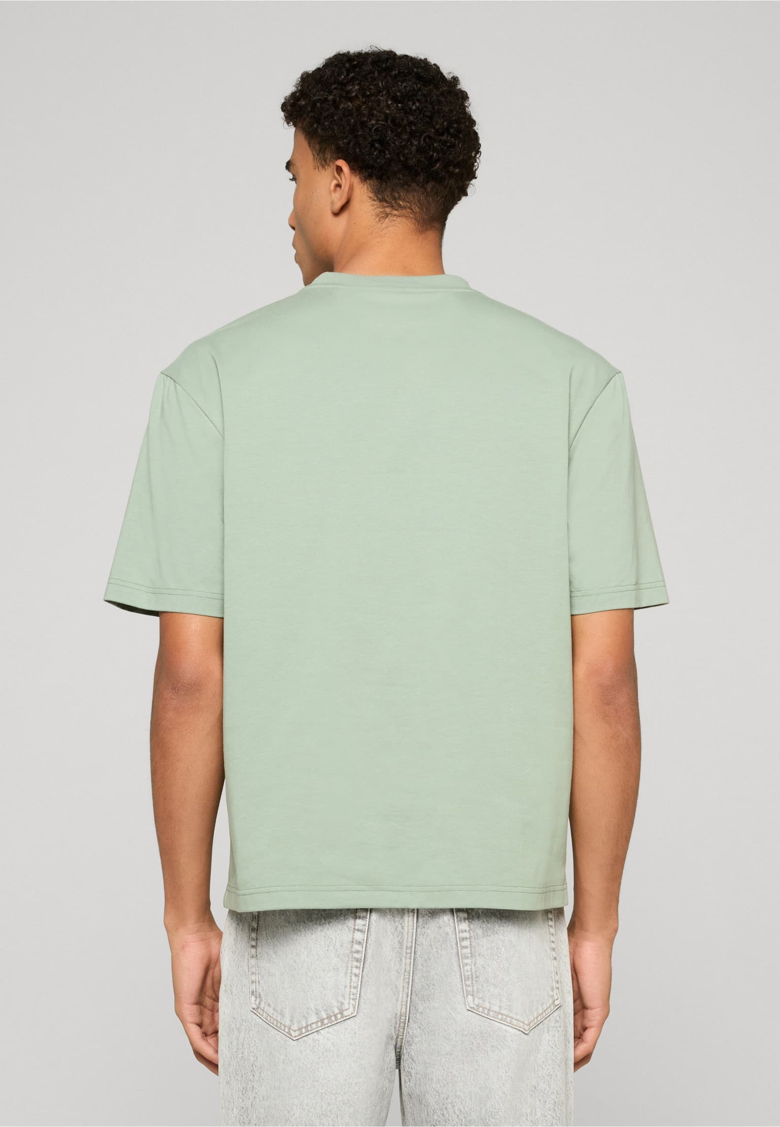 Urban Classics Sorona Loose Fit Tee – Bild 2
