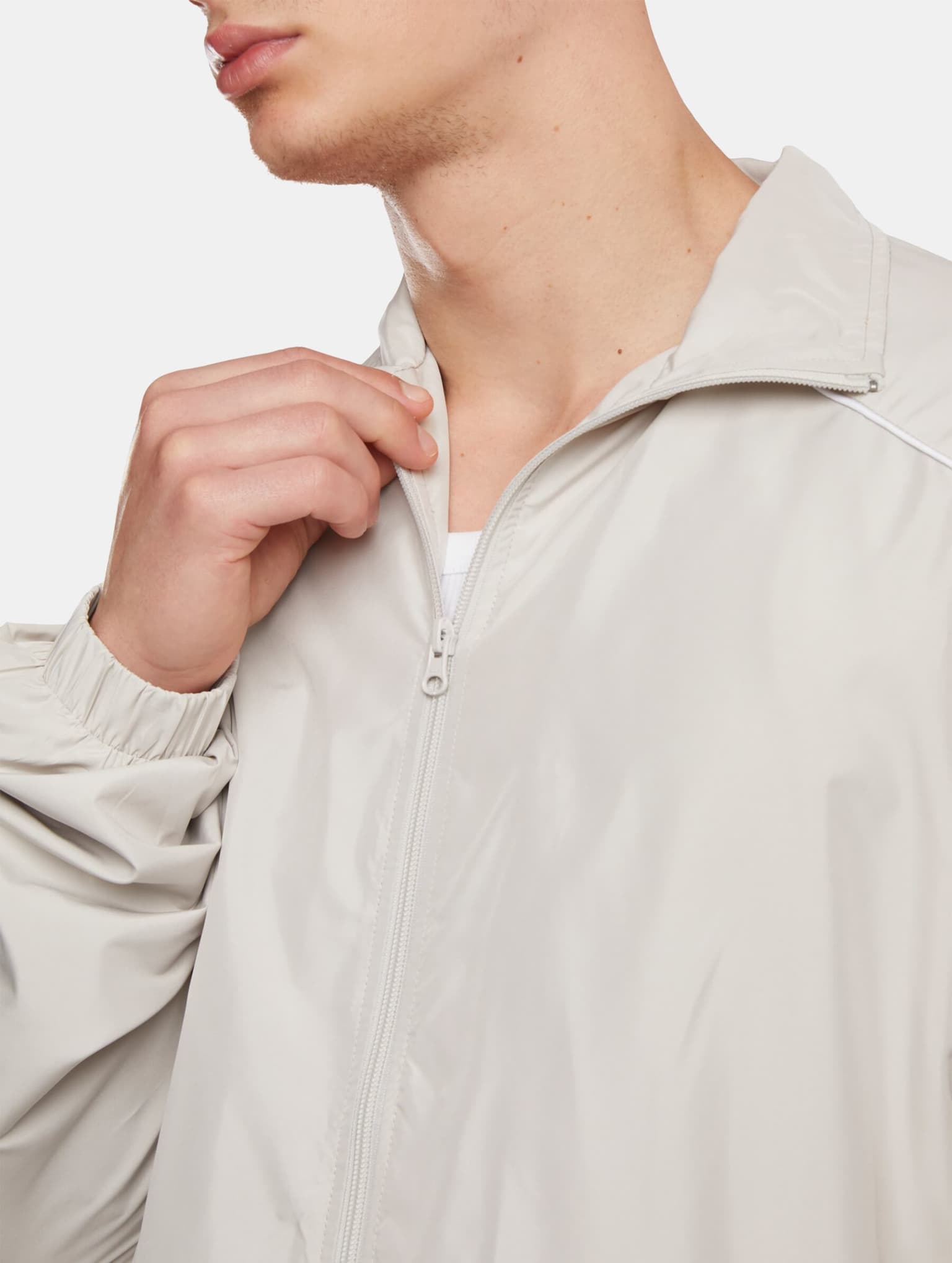 Urban Classics Piped Panel Trackjacket – Bild 4