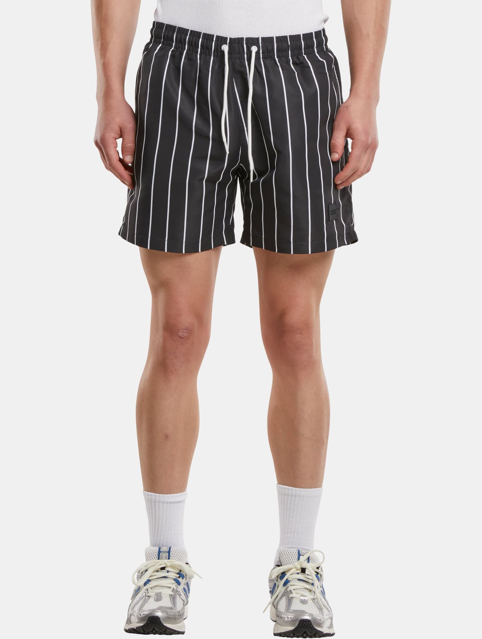 Urban Classics Stripe Swim Short – Bild 4