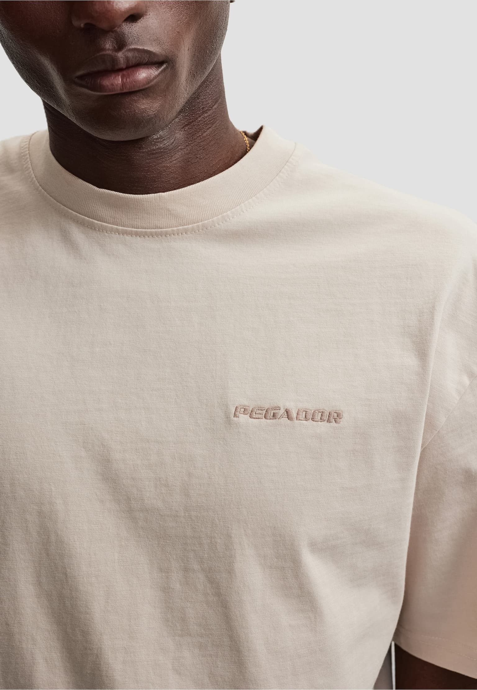 PEGADOR Logo Oversized Tee – Bild 3
