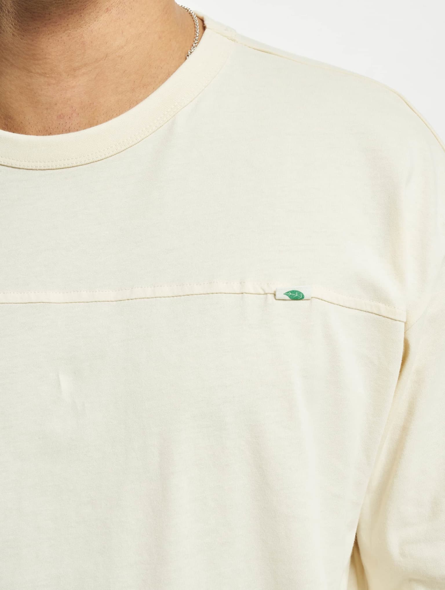 Urban Classics Essentials Cotton Short Curved Oversized LS – Bild 4
