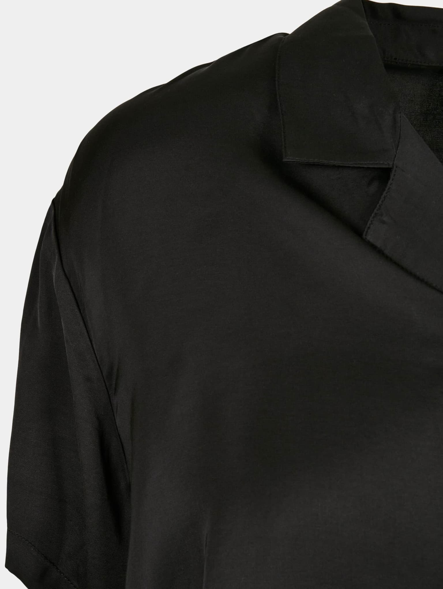 Urban Classics Ladies Viscose Satin Resort Shirt – Bild 4