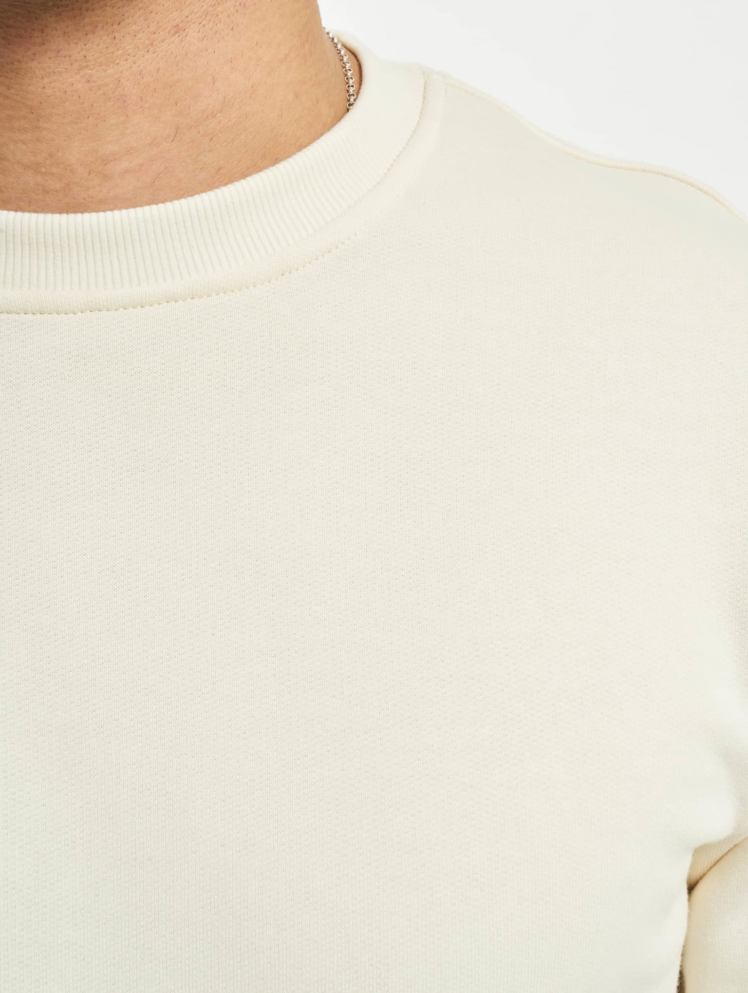Urban Classics Essentials Basic Crew – Bild 4