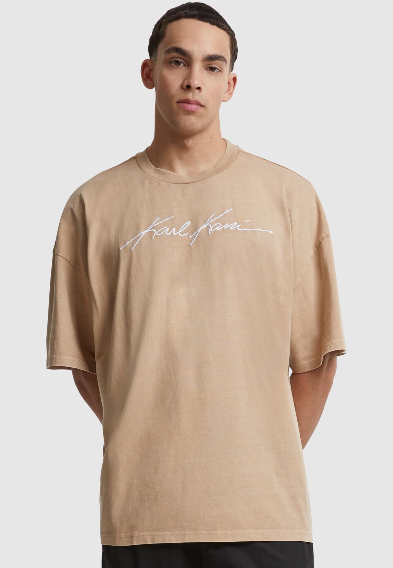 Karl Kani KM242-048-5 KK Autograph Washed Boxy Tee