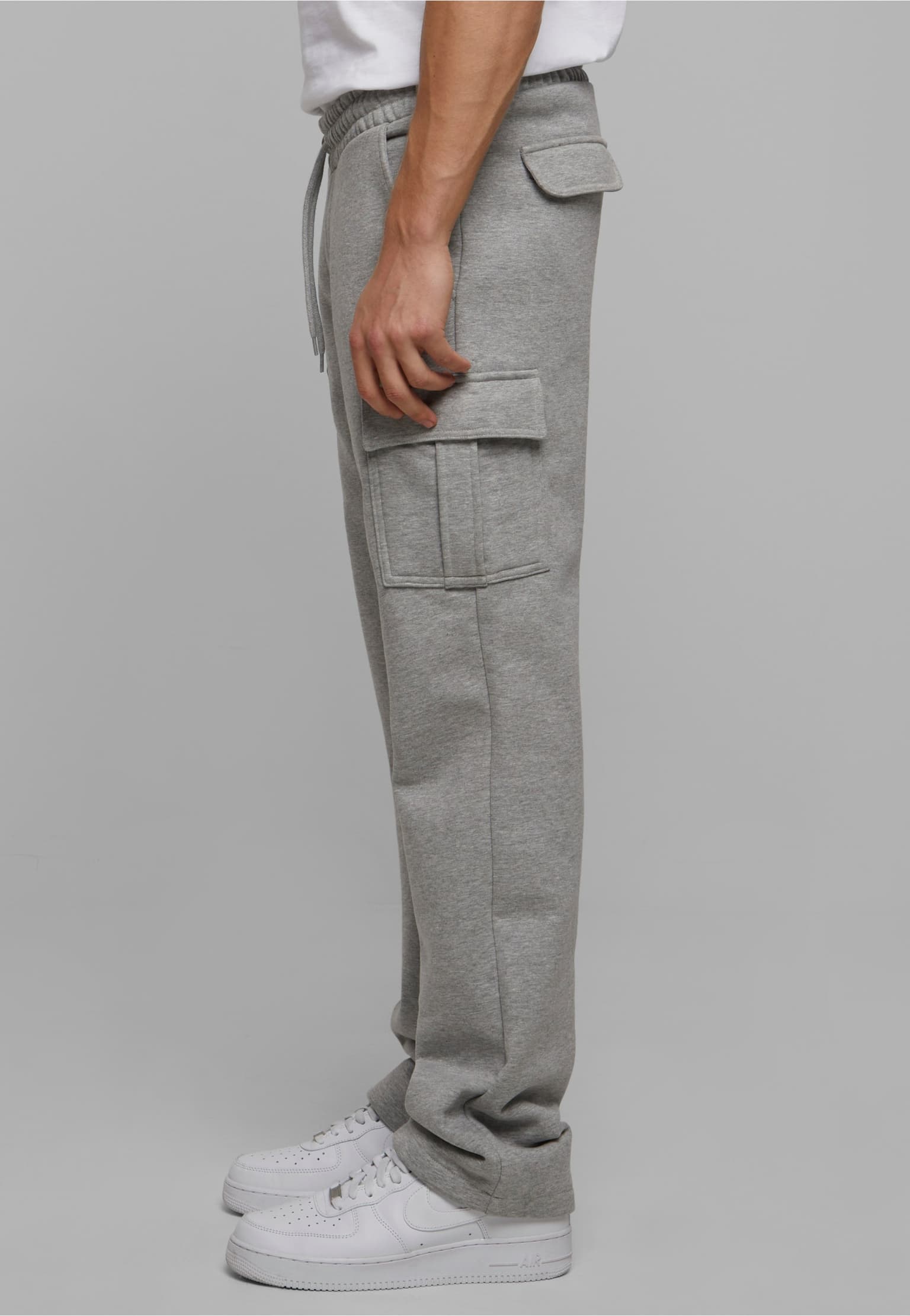 Urban Classics Heavy Straight Leg Cargo Sweatpants – Bild 3