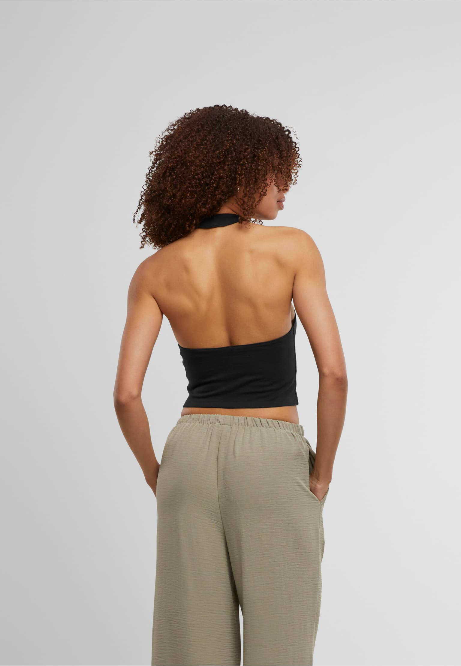 Urban Classics Ladies Basic Neckholder Jersey Top – Bild 2