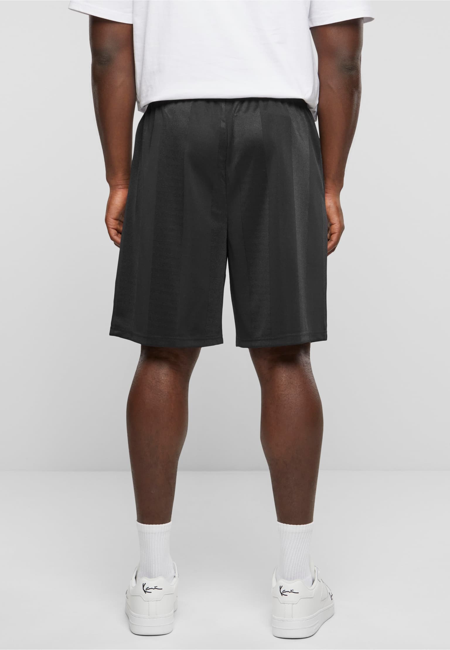 KM242-024-3 Karl Kani Sports Shadow Stripe Short – Bild 2
