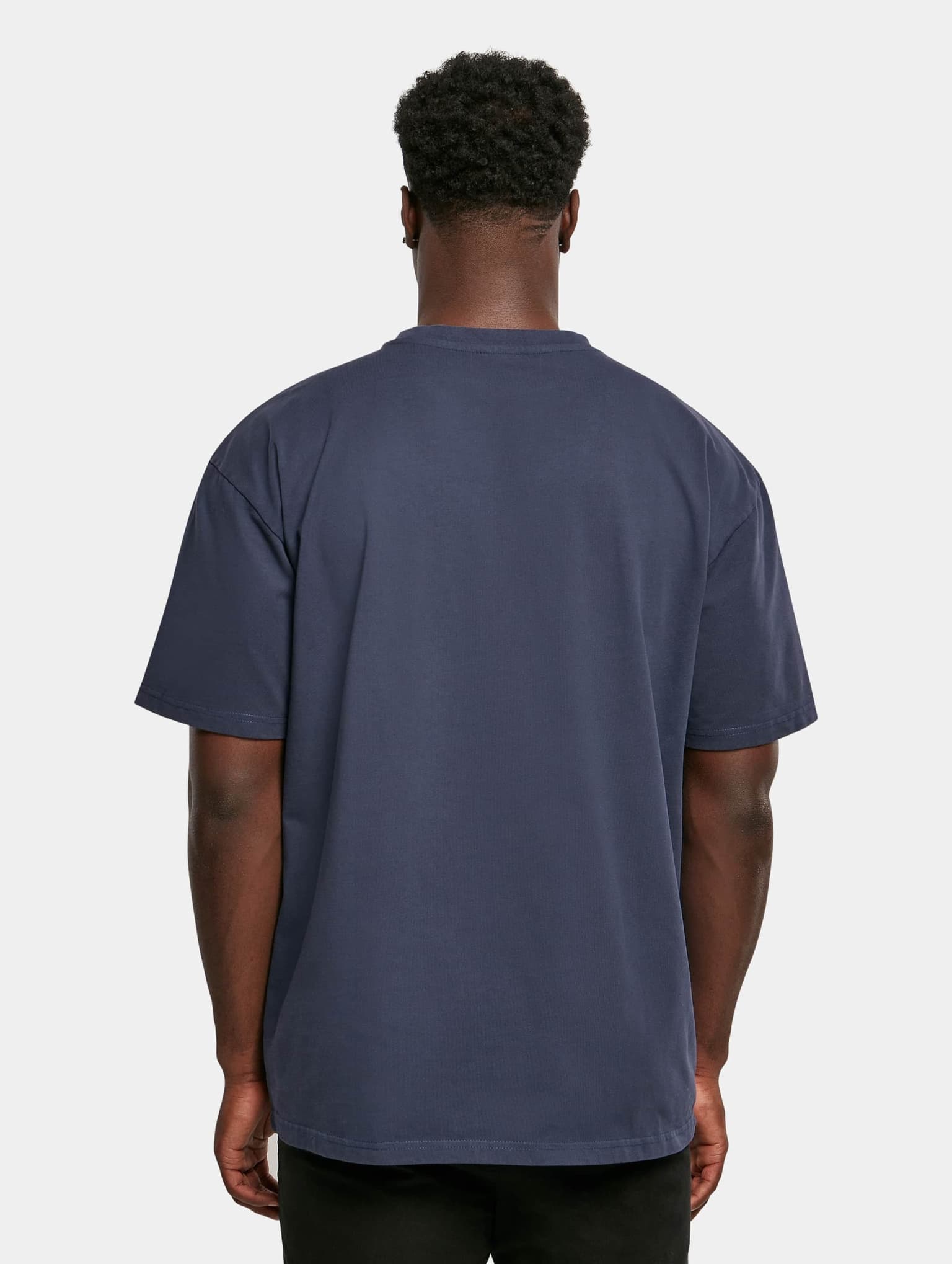 Urban Classics Heavy Oversized Garment Dye Tee – Bild 2