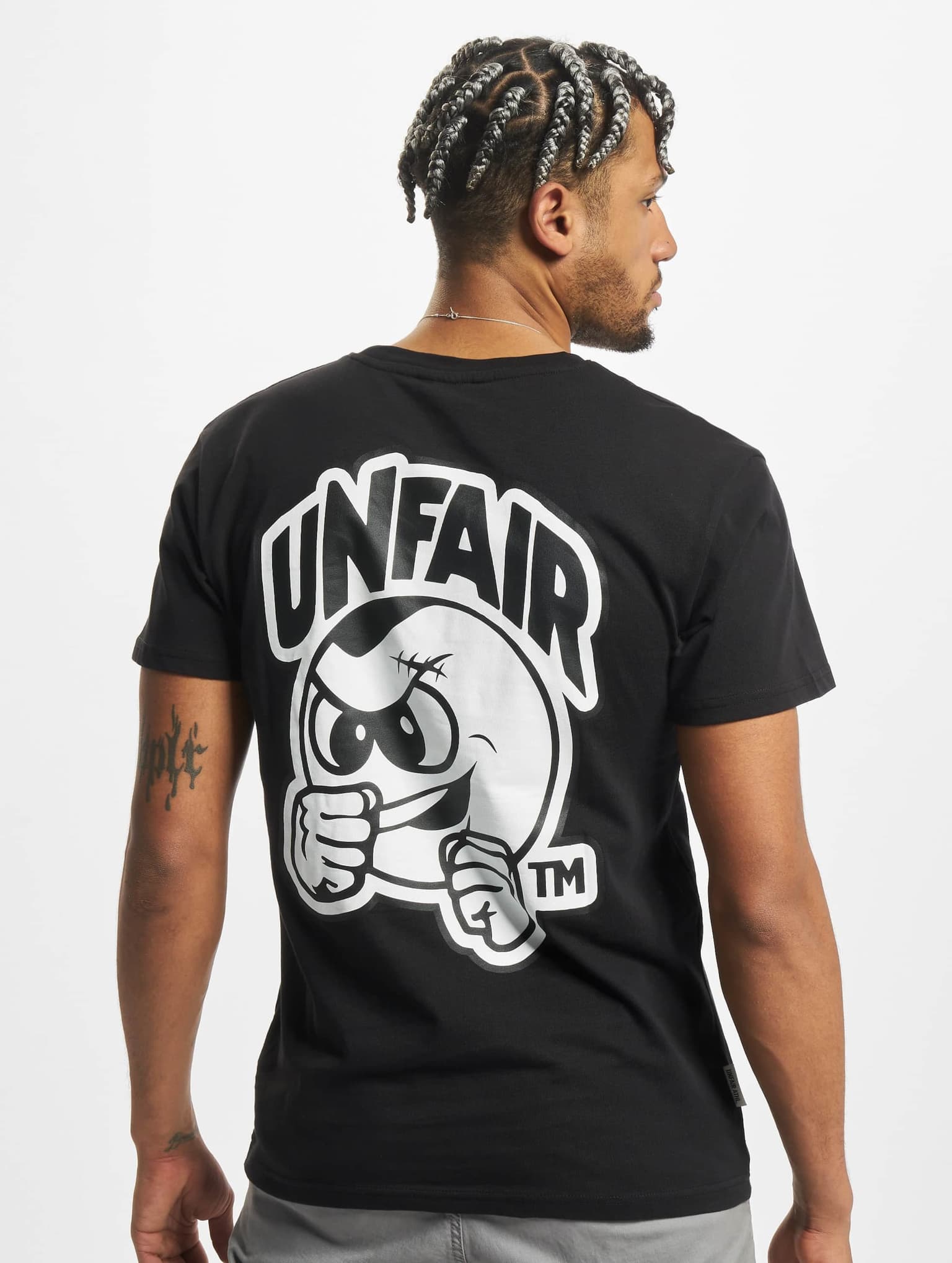 UNFAIR ATHLETICS Punchingball T-Shirt – Bild 2