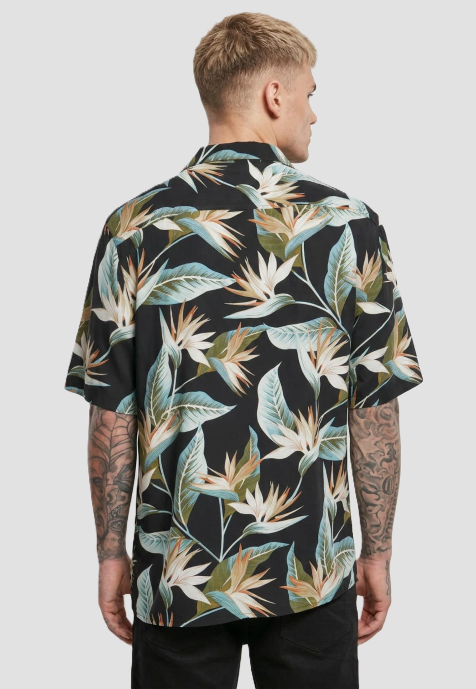 Urban Classics Blossoms Resort Shirt – Bild 2