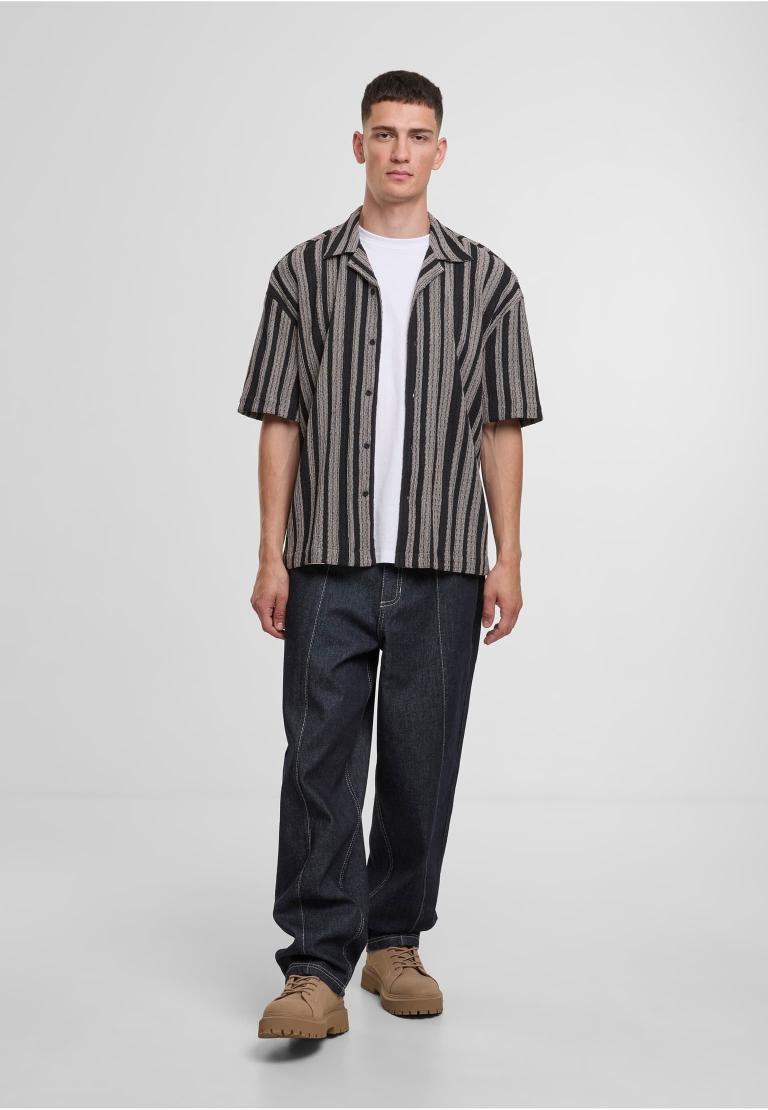 Urban Classics Two Color Striped Structured Resortshirt – Bild 4