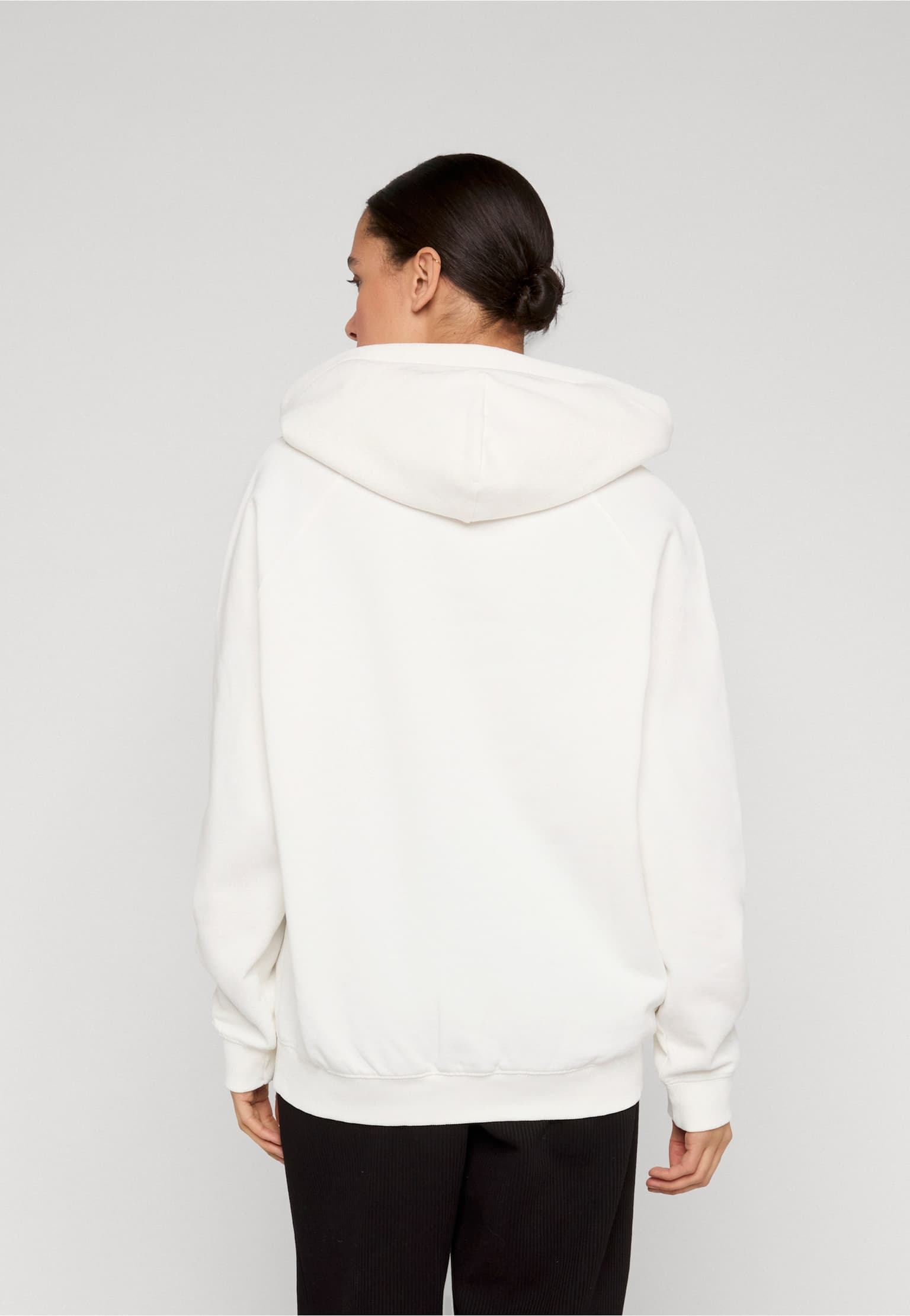 PEGADOR Jurti Oversized Raglan Hoodie – Bild 2