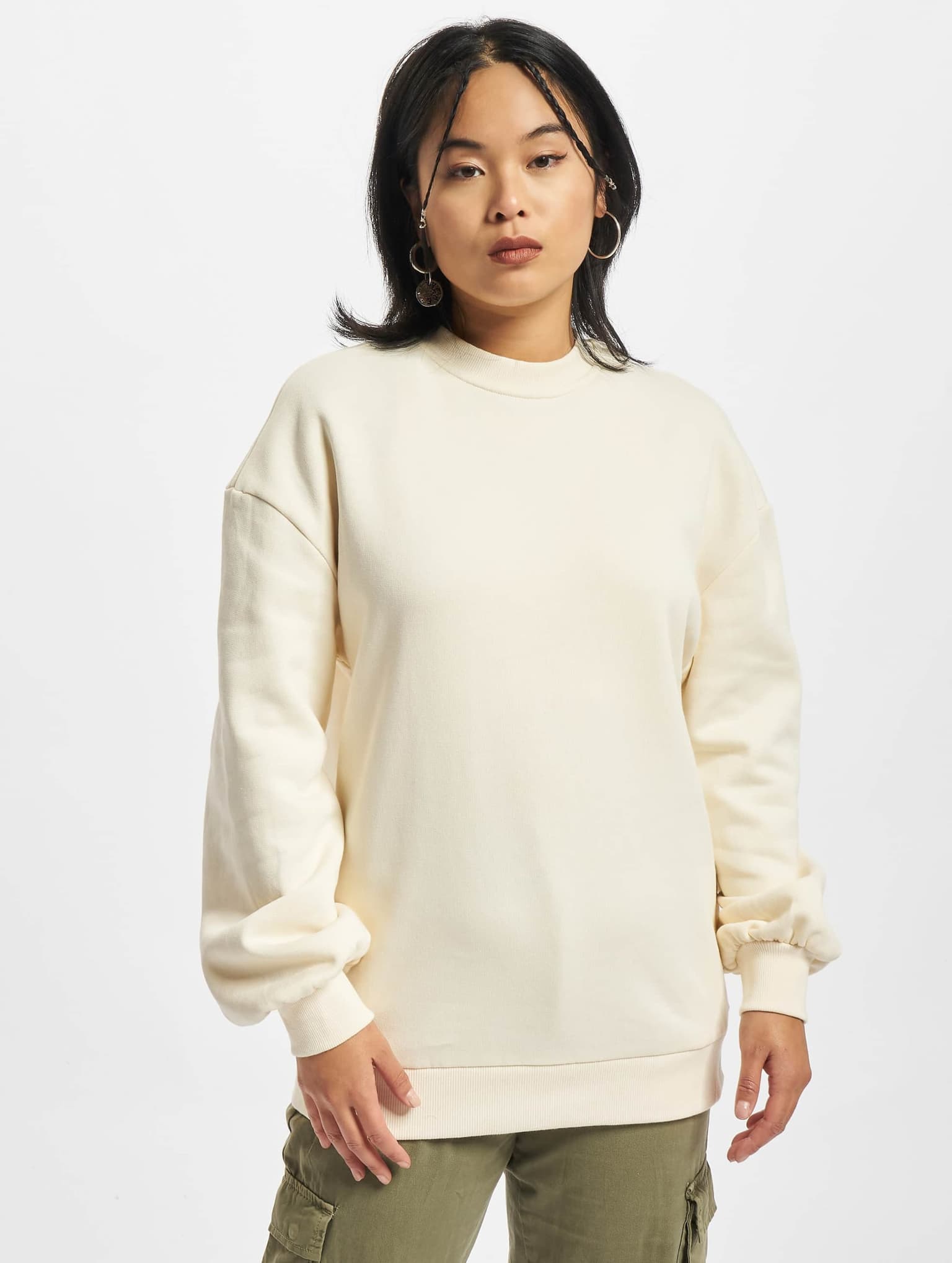 Urban Classics Ladies Essentials Oversized Crew – Bild 3