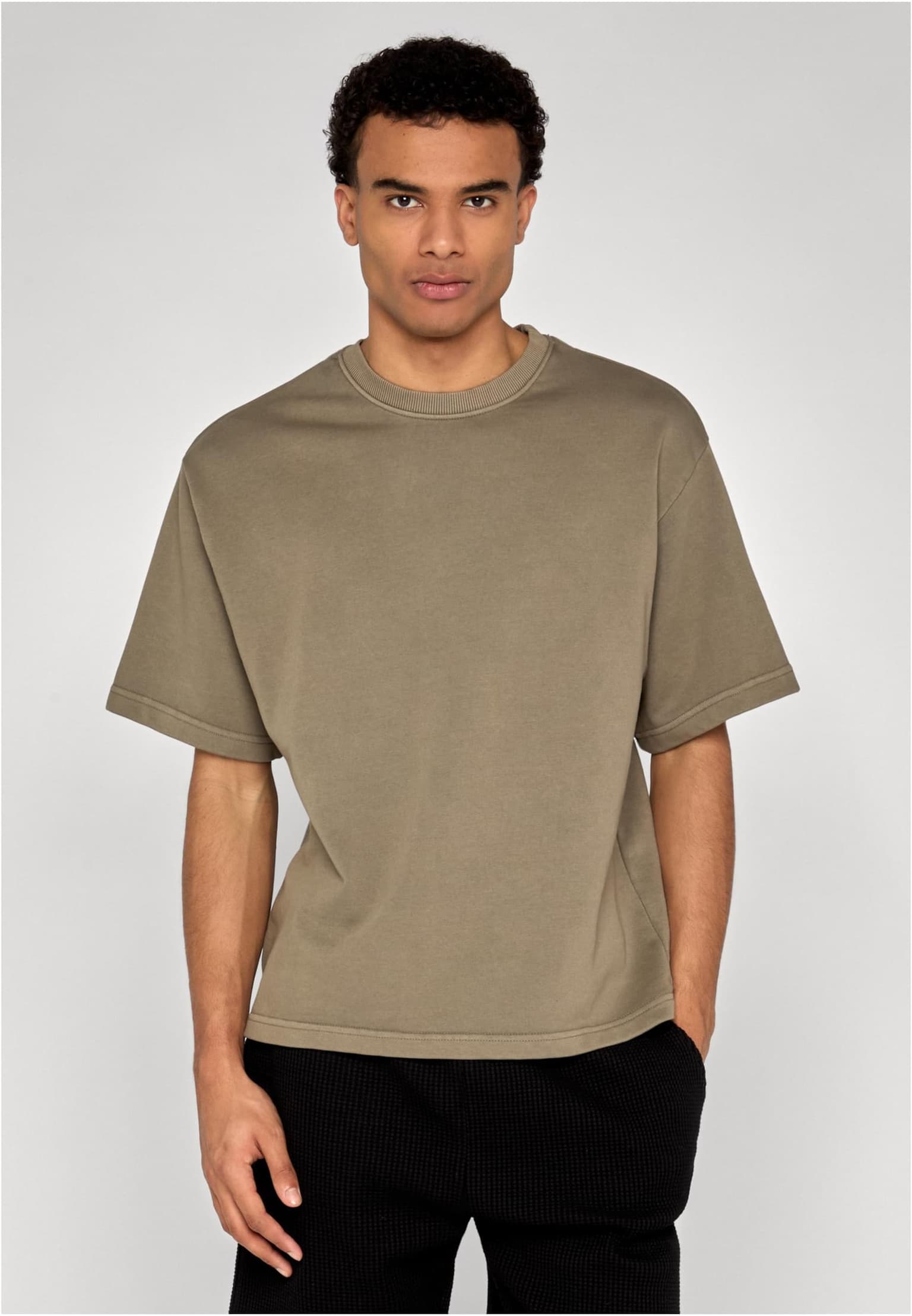 Urban Classics Heavy Washed Boxy Tee