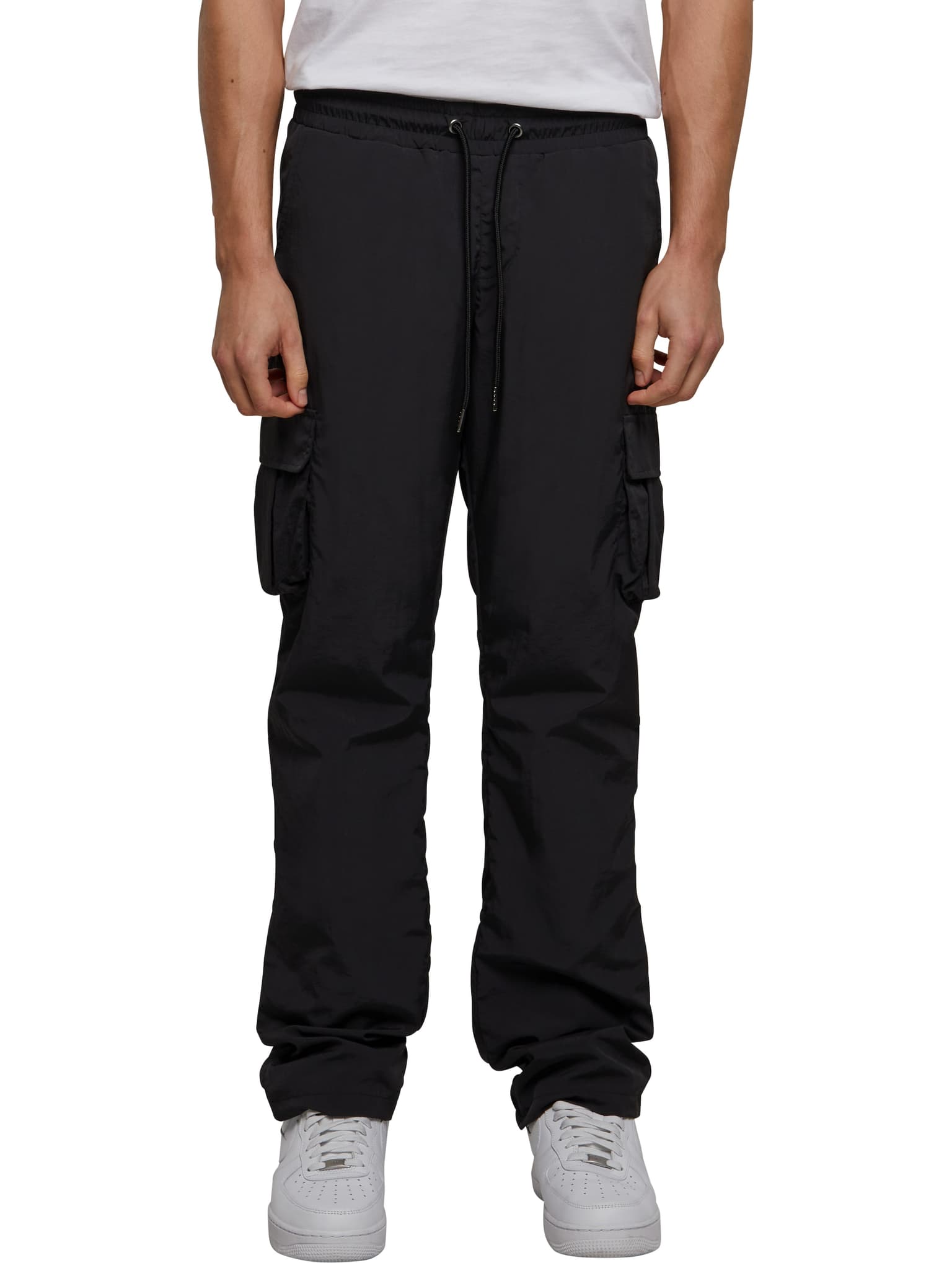 Urban Classics Straight Leg Nylon Cargo Pants – Bild 3