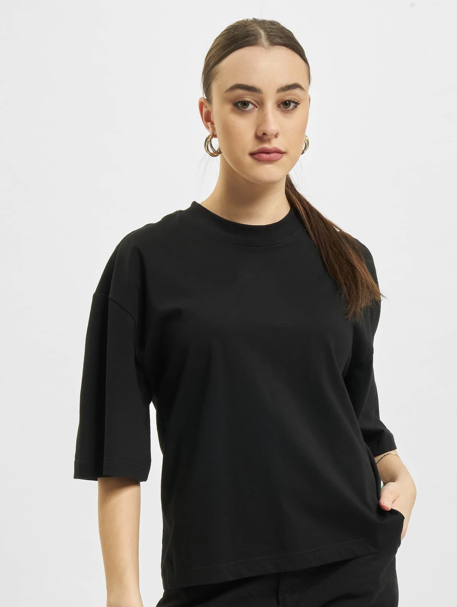 Urban Classics Ladies Essentials Oversized Tee – Bild 3