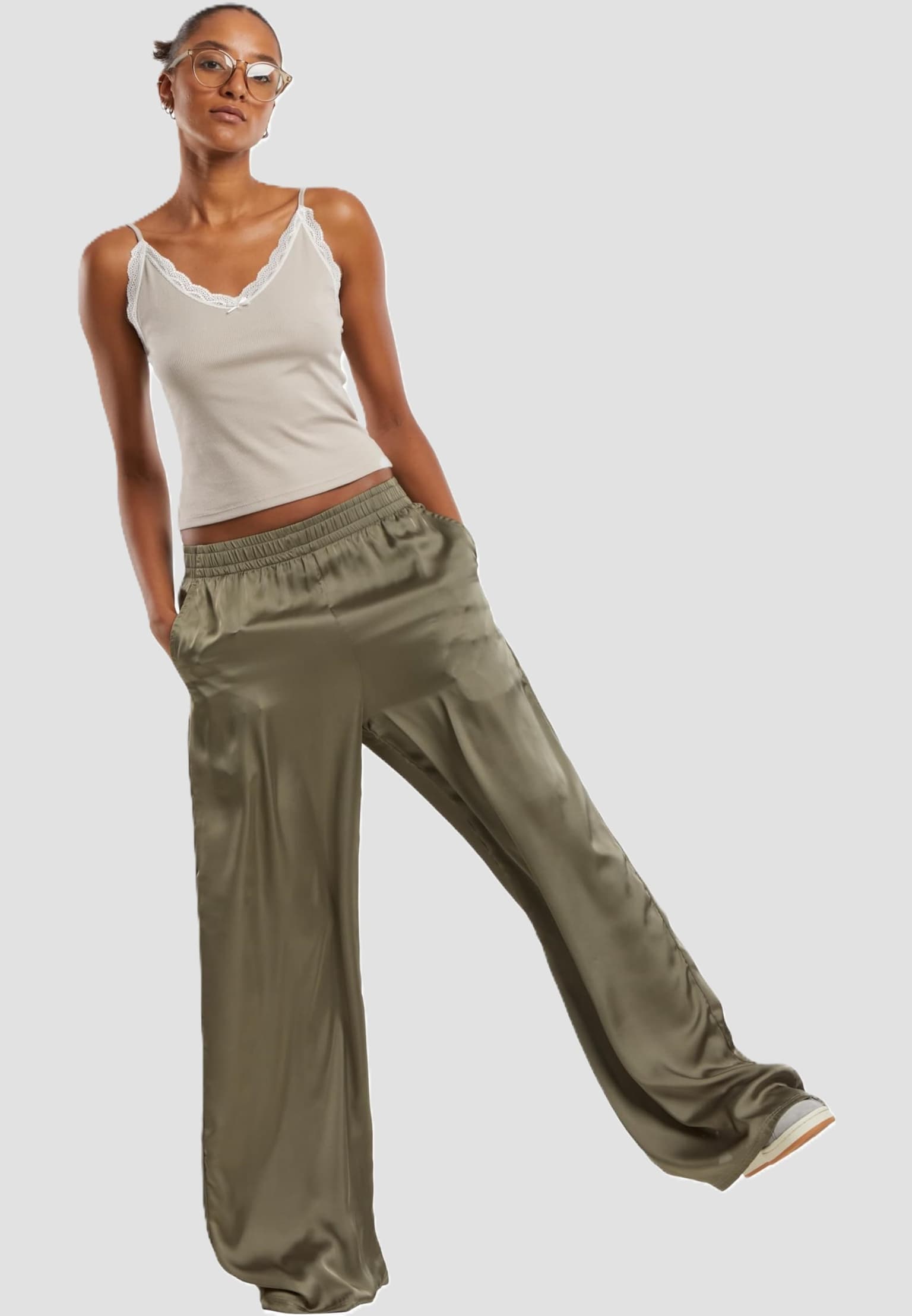 Urban Classics Ladies V-Neck Lace Top 2-Pack – Bild 4