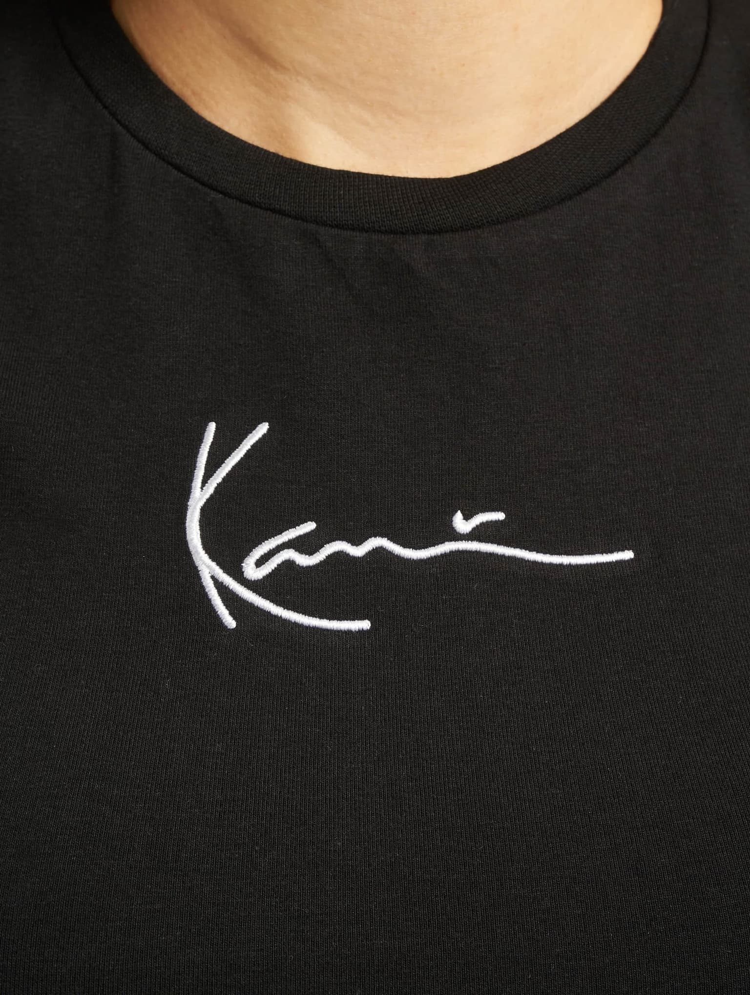 Karl Kani KKWQ22002BLK SMALL SIGNATURE SHORT TEE BLK – Bild 4