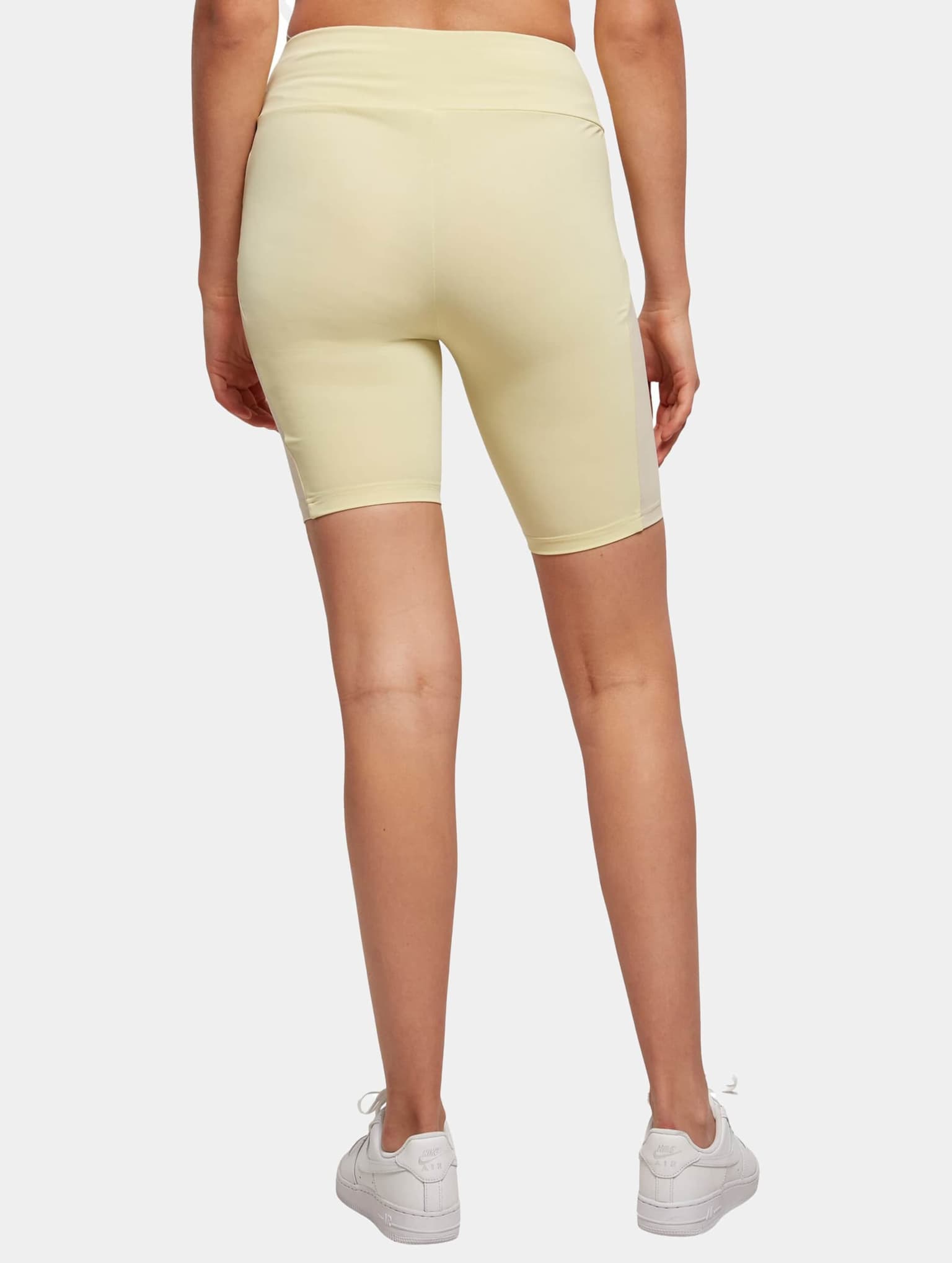 Urban Classics Ladies Color Block Cycle Short – Bild 2