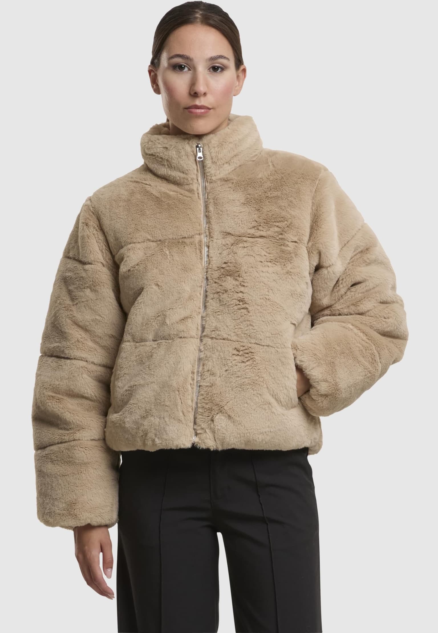 Urban Classics Ladies Short Faux Fur Puffer Jacket