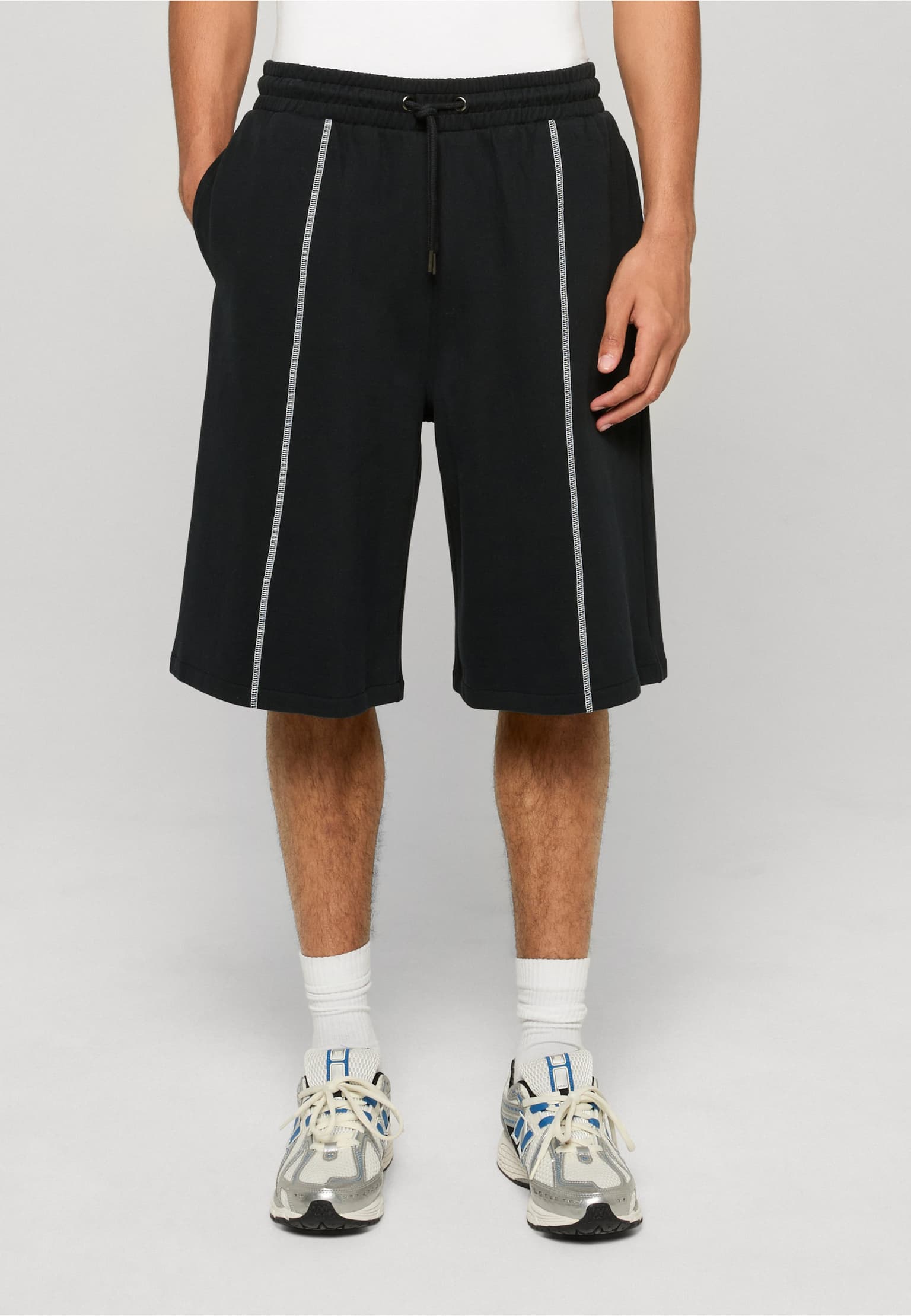 Urban Classics Contrast Seam Peached Bermuda Short