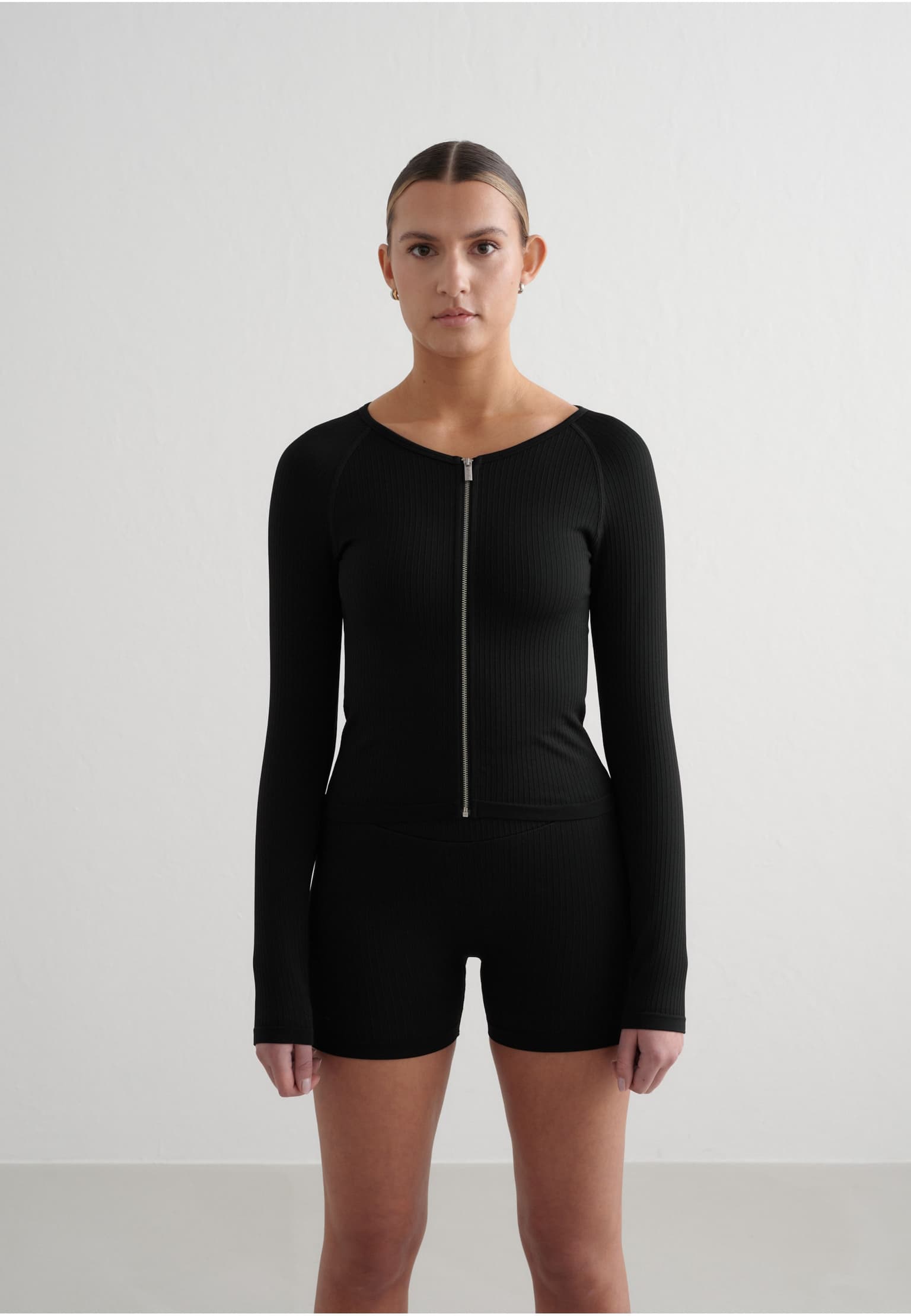 aimn Ribbed Seamless Zip Jacket
