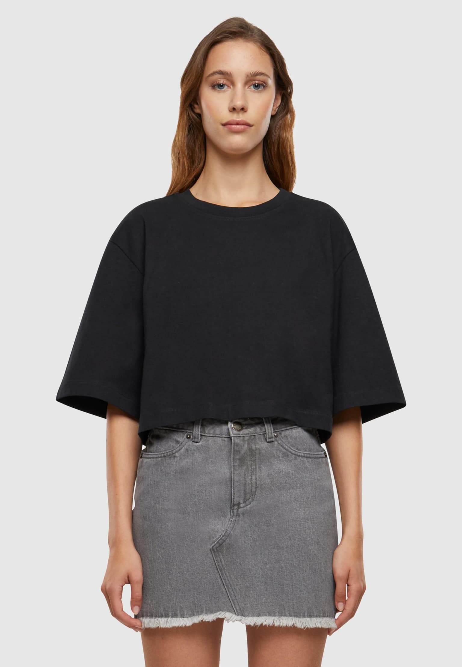 Urban Classics Ladies Heavy Essentials Oversized Cropped Tee